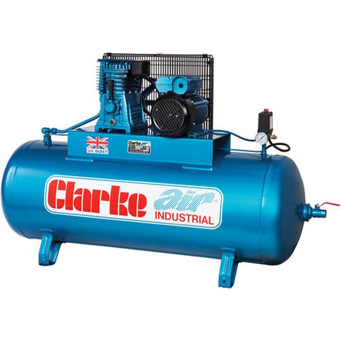 Clarke International Clarke Xe18/200 (Wis) 18Cfm 200 Litre 4Hp Industrial Air Compressor (400V)