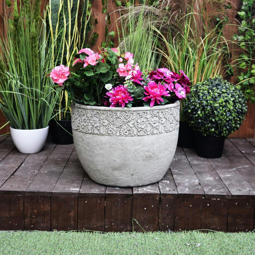 Rackhams Large Lace Flowerpot Planter