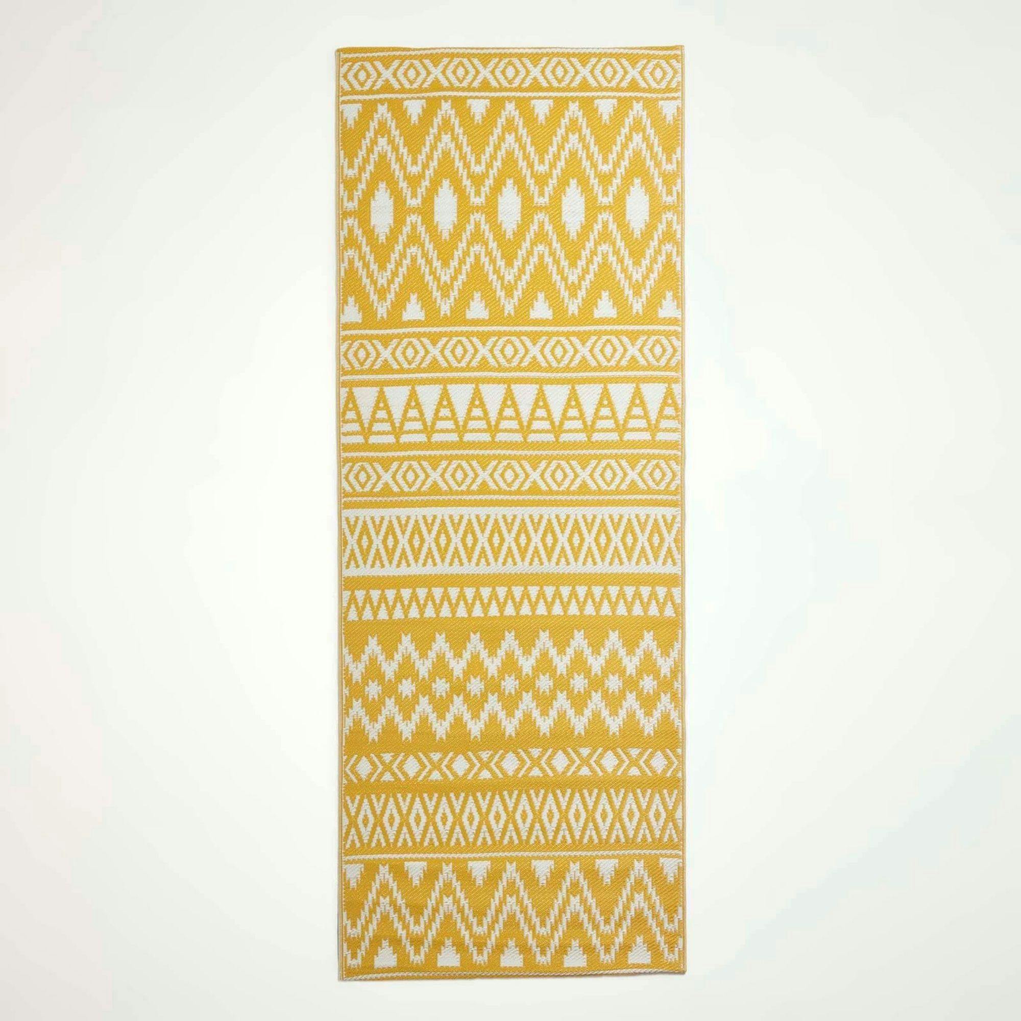 Homescapes Yellow/White Outdoor Rug Luxury Waterproof Reversible Recycled, For Garden, Anna Aztec - 75 X 200 Cm