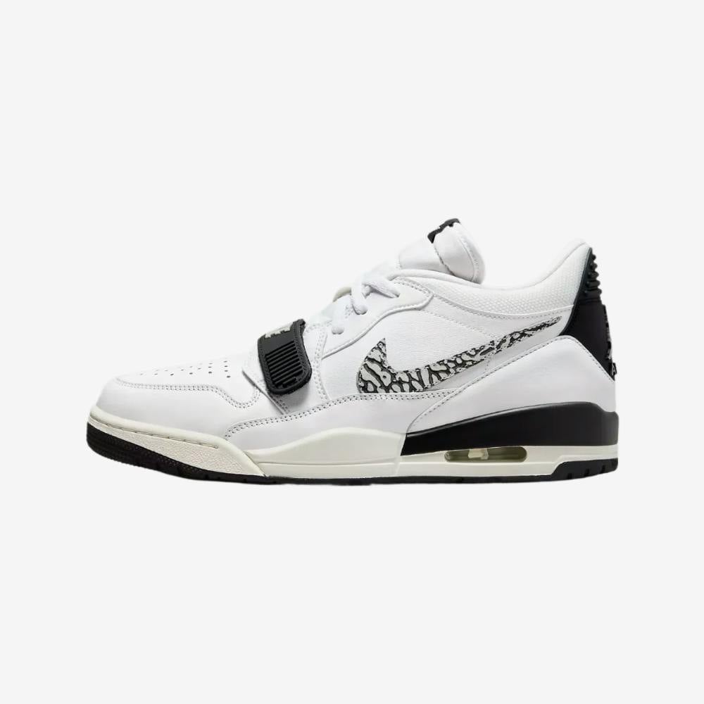 Nike Men's White Cd7069-110 Sneakers In - Uk 10.5