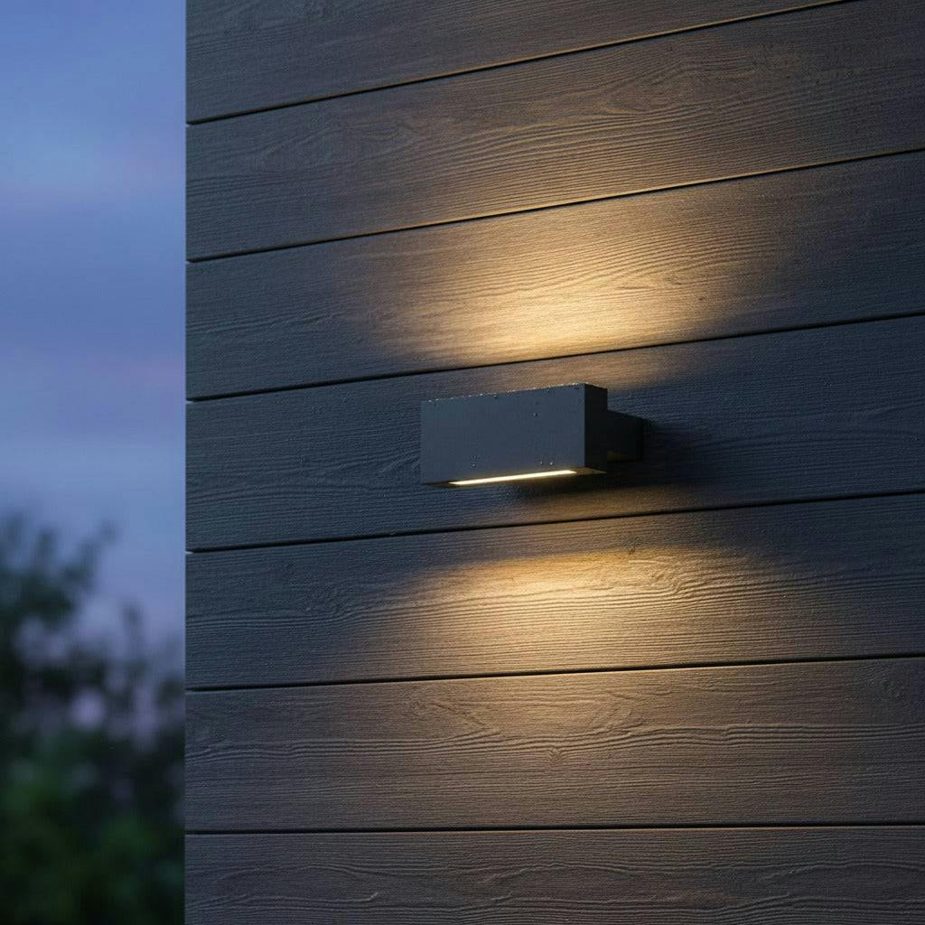 Ultra Beam Lighting Black/Light 18 Watt Led Up And Down Outside Wall