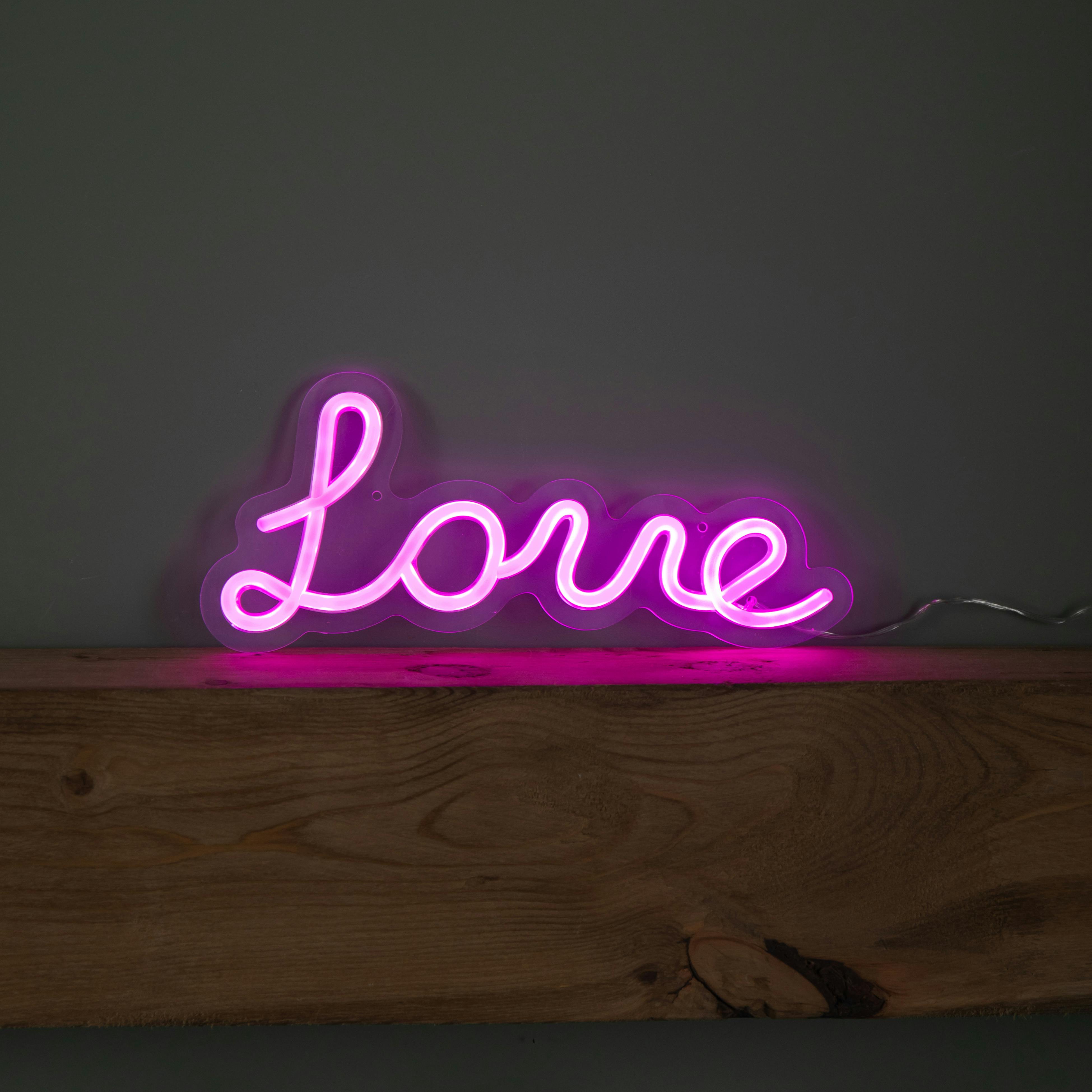 Rackhams Light/Pink 30Cm Up Neon Effect Love Sign In With 111 Leds