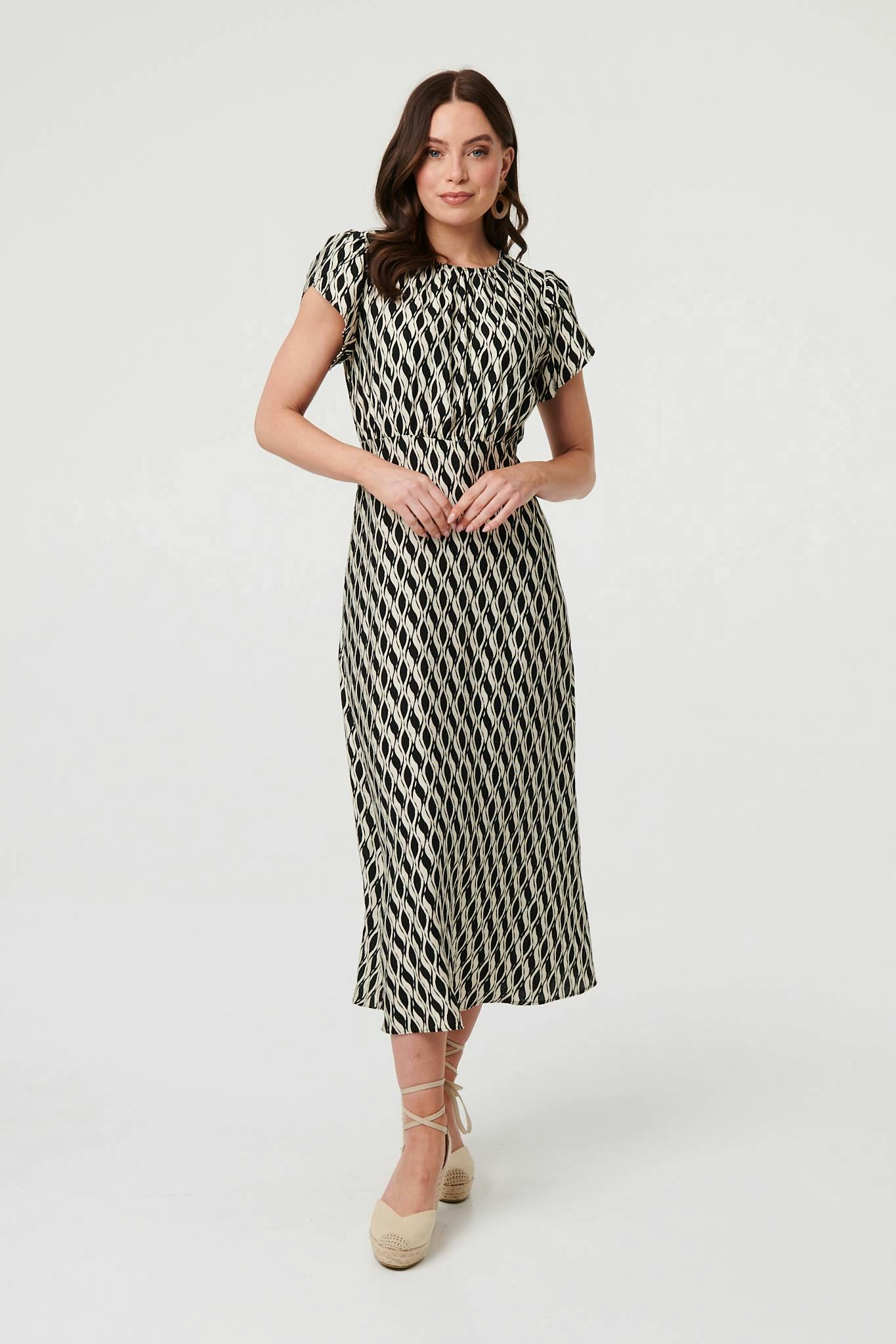 Izabel London Black Printed Cap Sleeve Ruched Midi Dress - 12