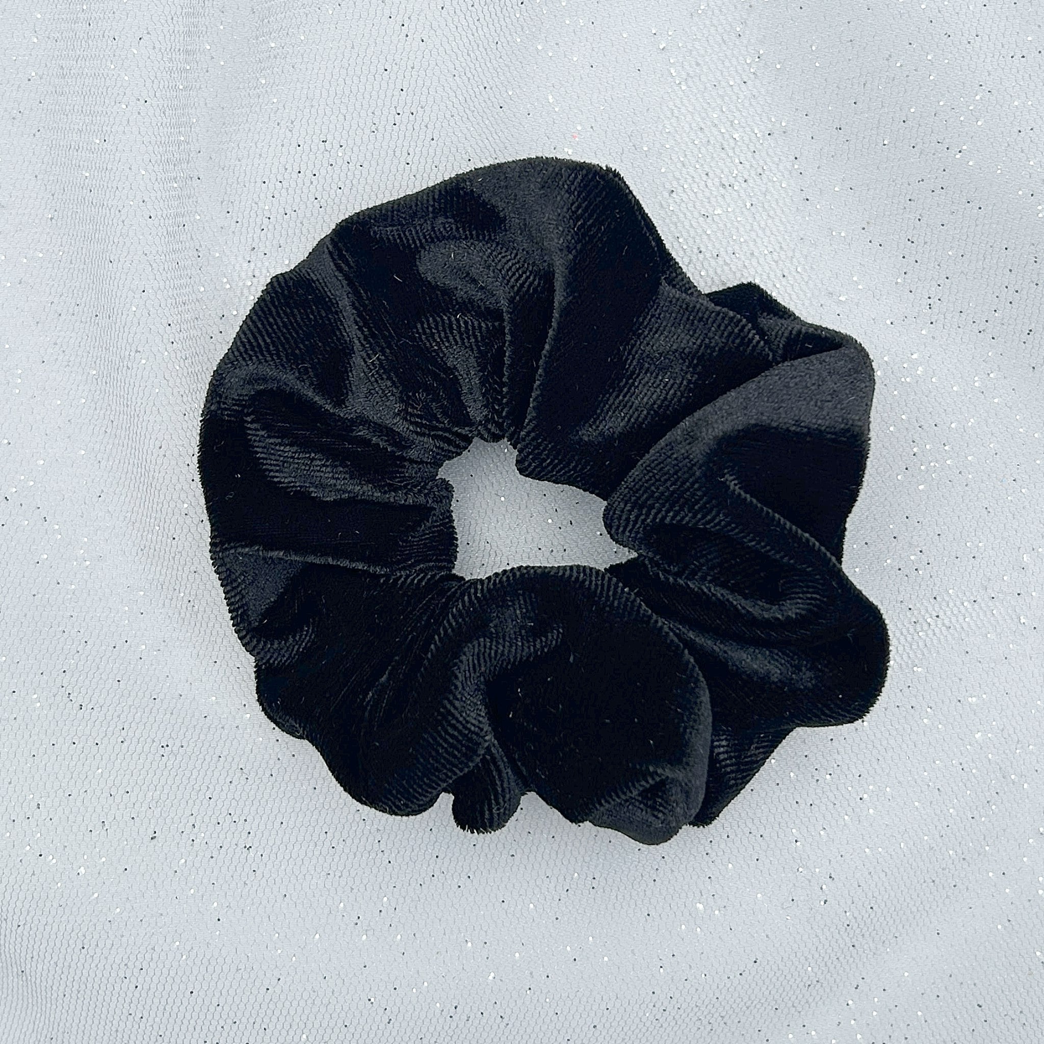 Queenmee Accessories Black Scrunchie In Velvet