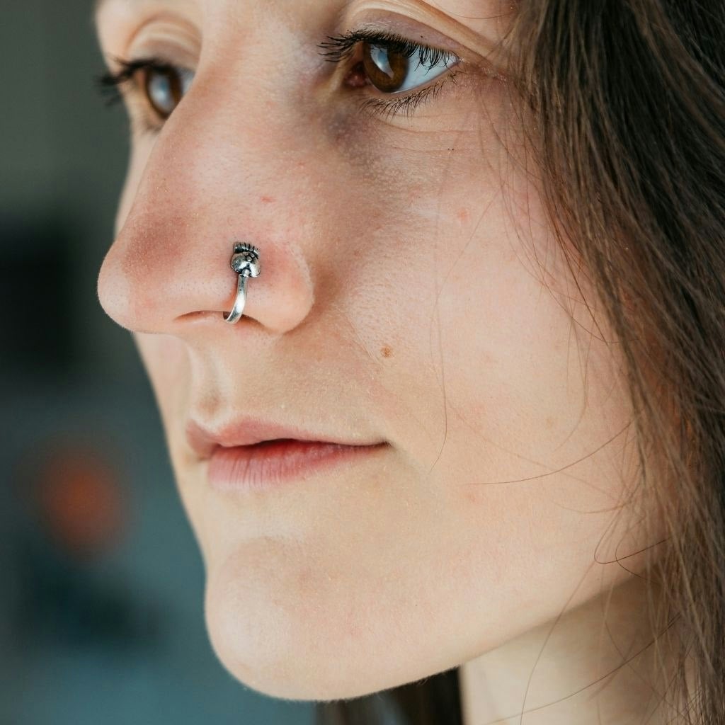 The Colourful Aura Unisex Silver Cat Dog Paw Oxidised Tiny Non Pierced Clip On Tribal Nose Pin In - Image 3