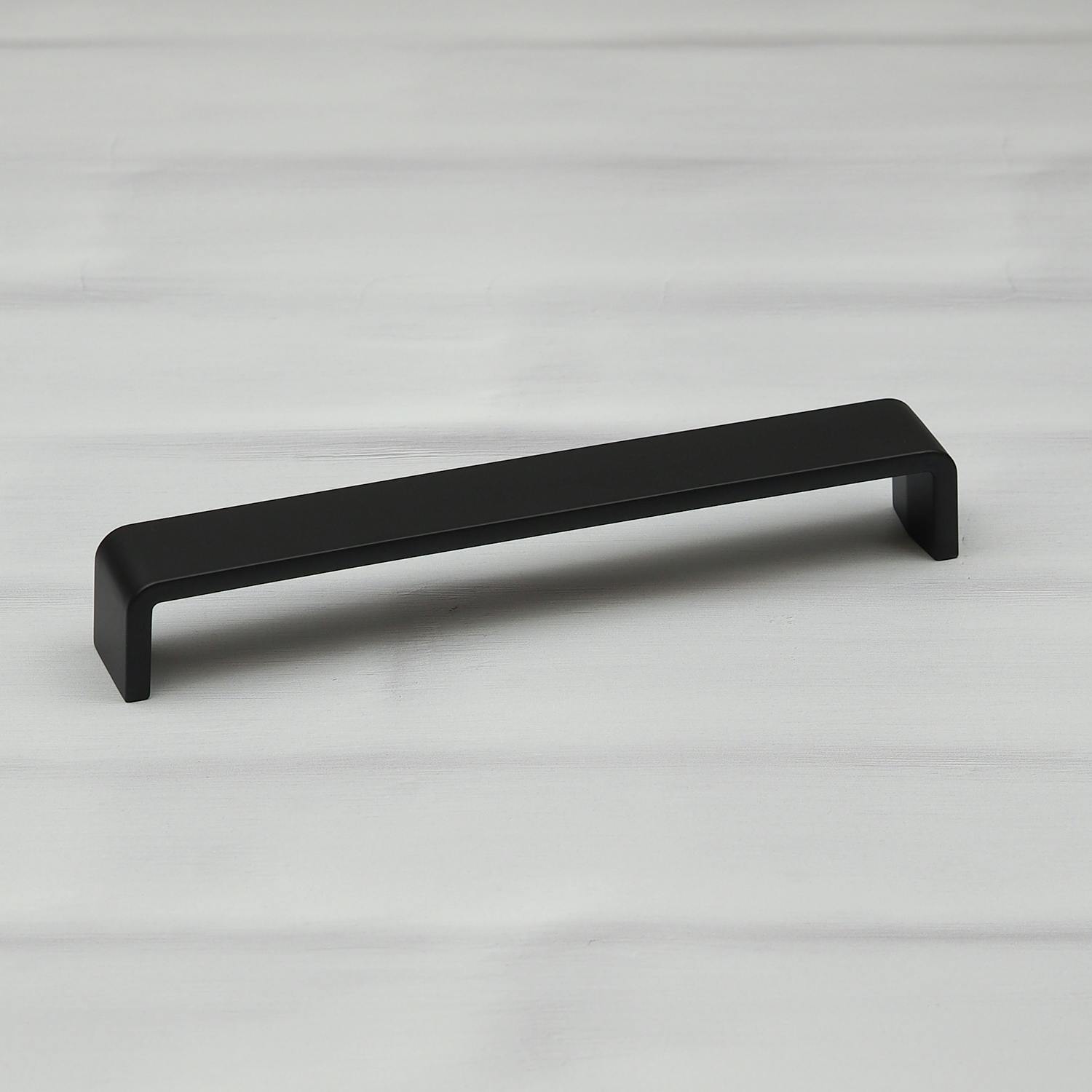 Handle & Home Black Matt D-Bar Handle - 192Mm Handle