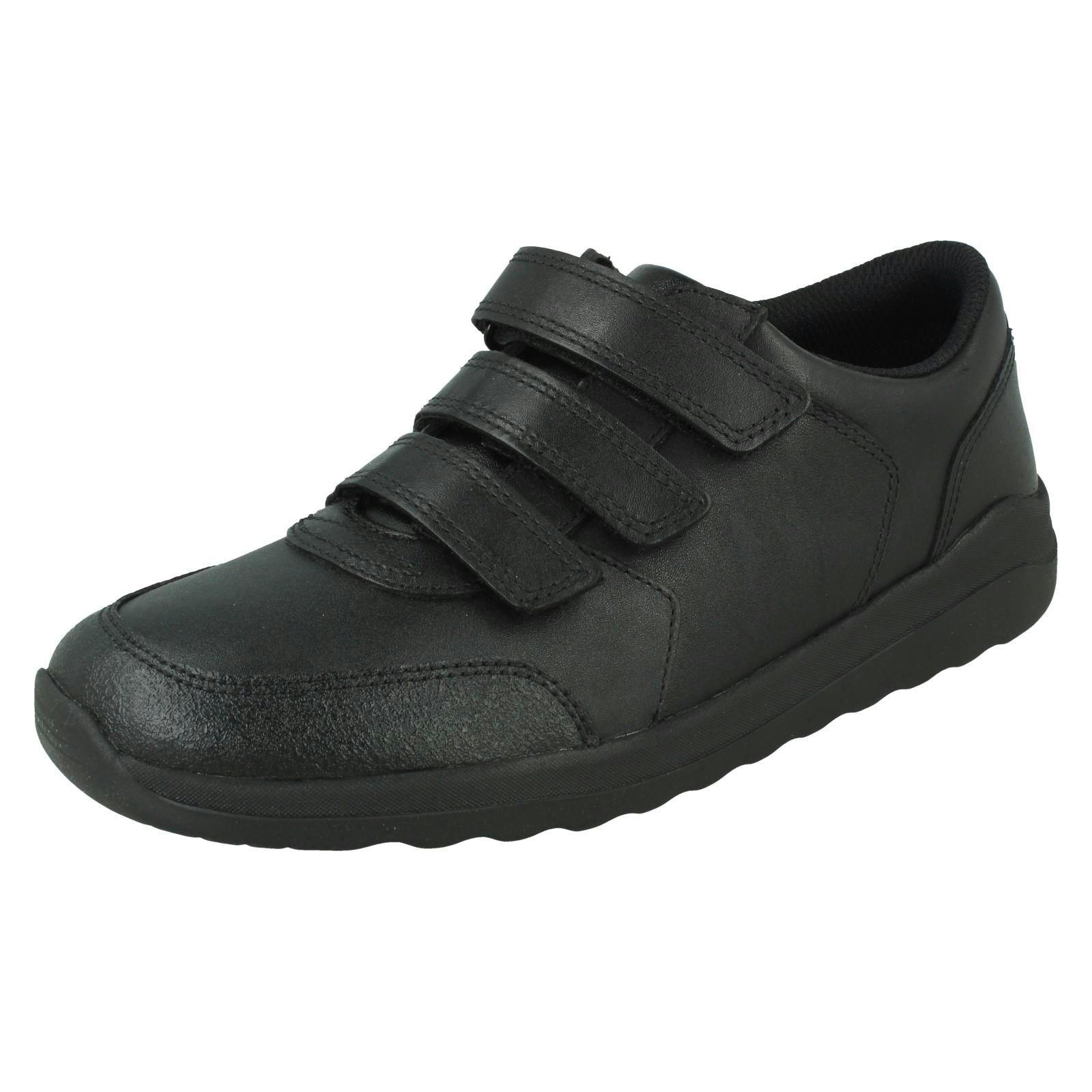 Clarks Boys Black Triple Strap School Shoes Daze 2 Step Y - Leather - Uk 4.5 Child - F