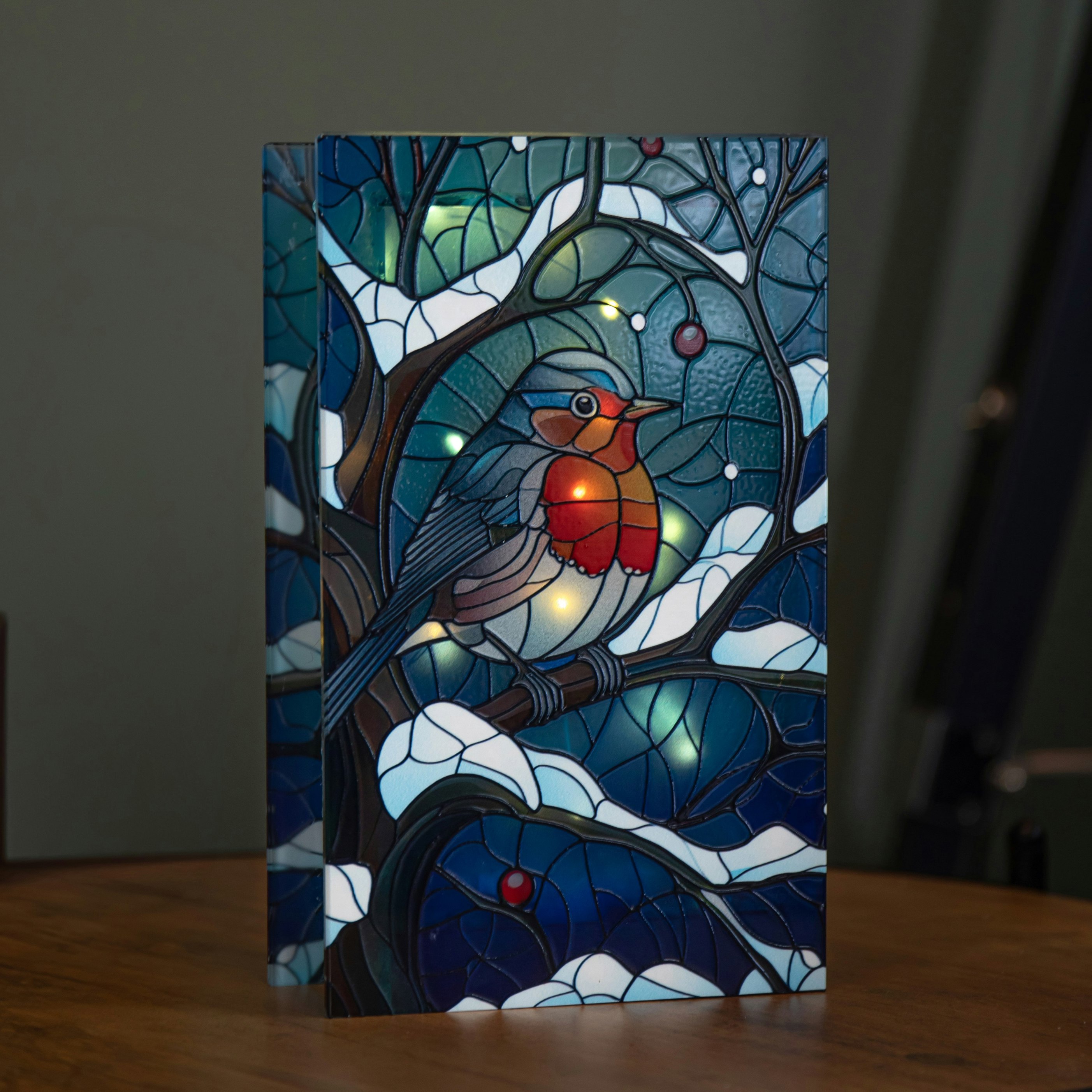 Rackhams Light/White 21Cm Battery Operated Up Stained Glass Christmas Decoration With Robin Scene & Warm Leds