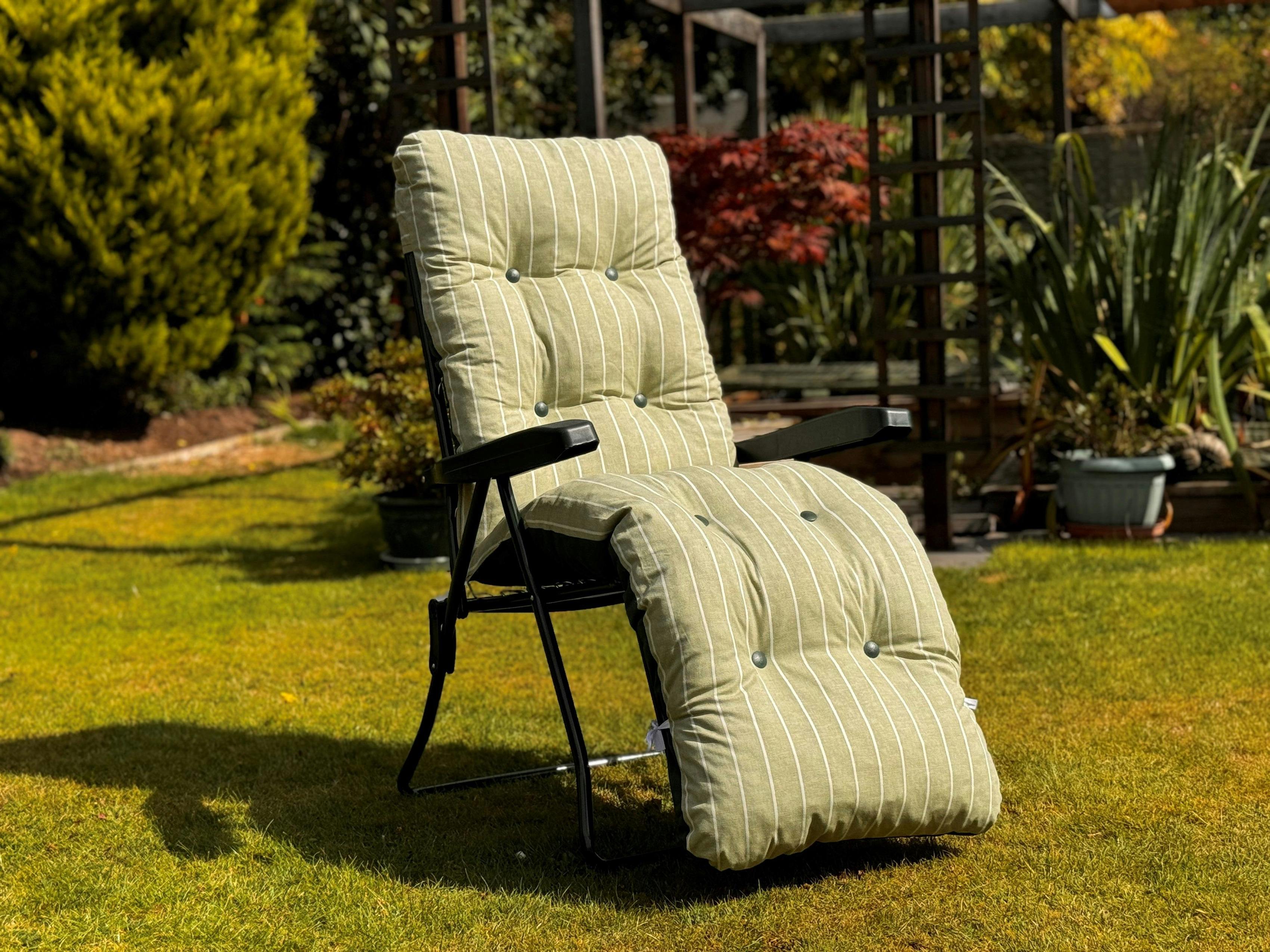 Glendale Green Garden Relaxer (Pattern Options Available) - Stripe