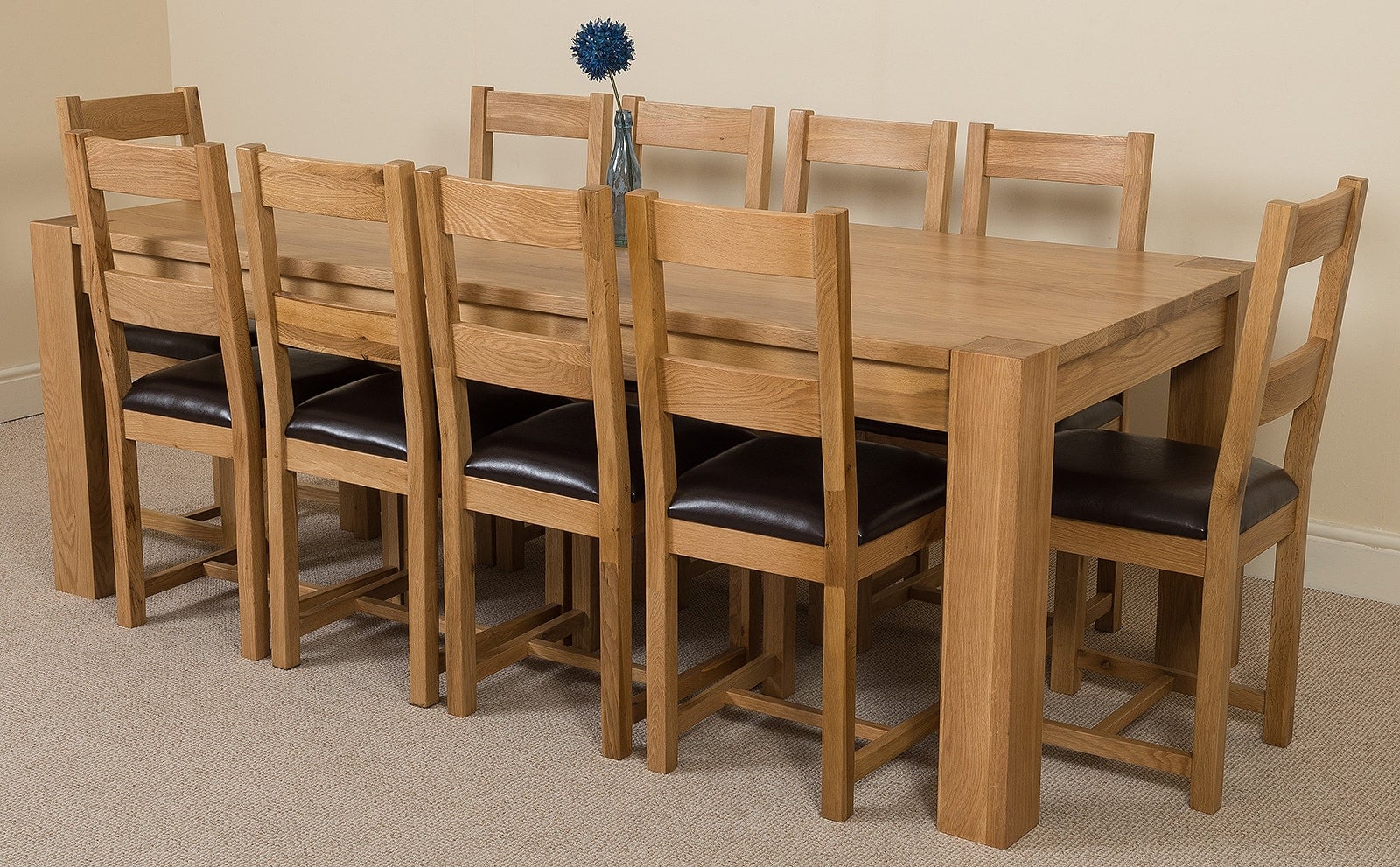 That's Furniture Kuba Extra Large Oak Dining Table With Lincoln Oak Chairs - Natural Oak - 10 Chairs