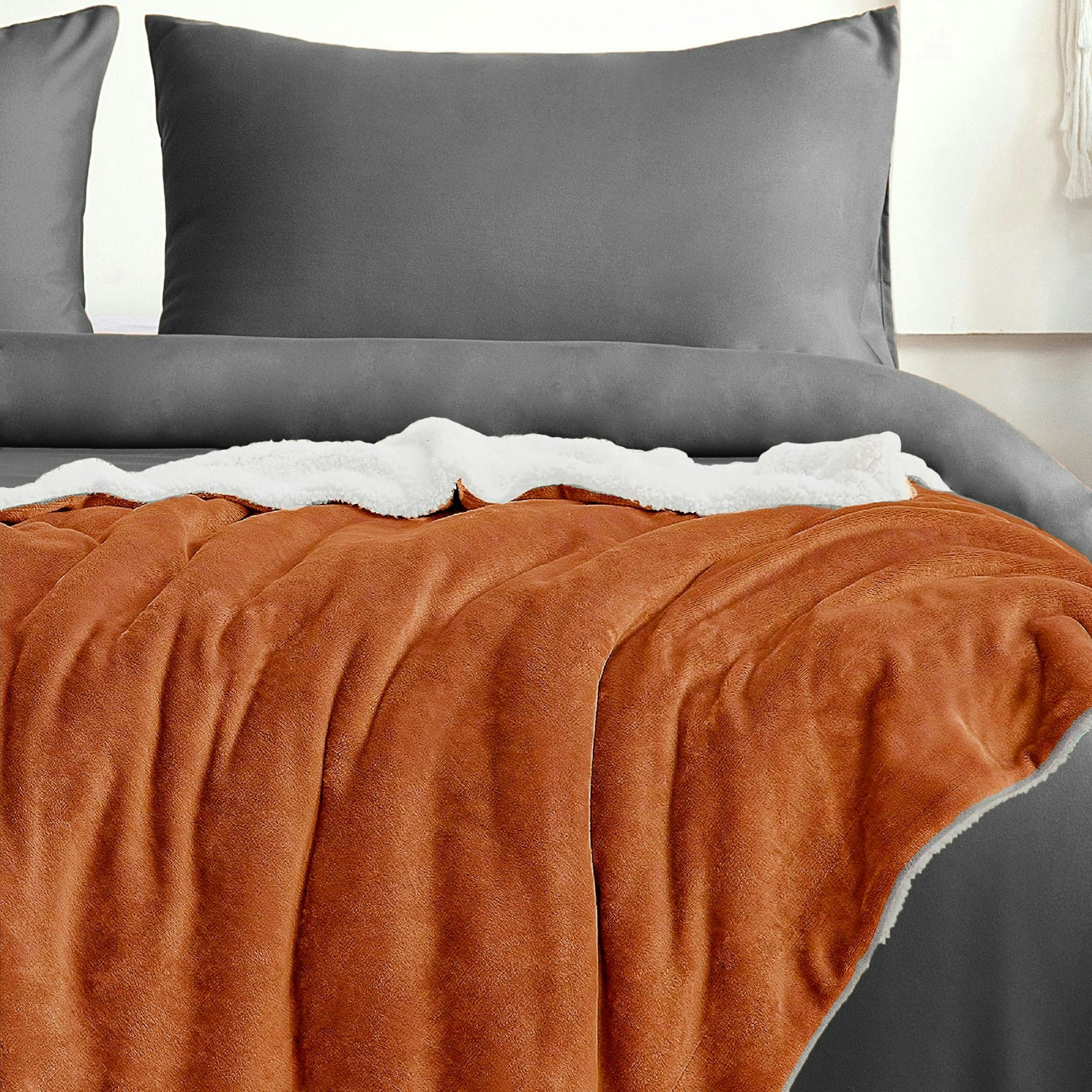 Velosso Peach/Orange Evali Plain Textured Sherpa Reverse Throw - 127Cm X 157Cm