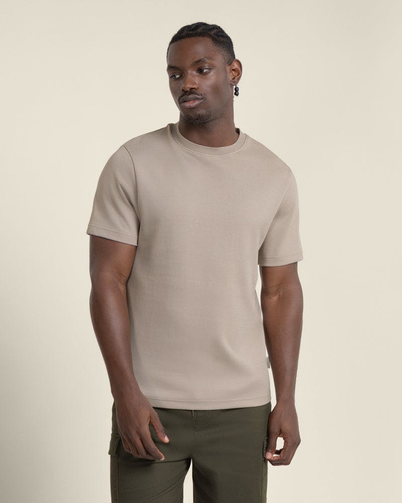 Larsson & Co Sven - Soft-Touch Interlock T-Shirt - Stone - S