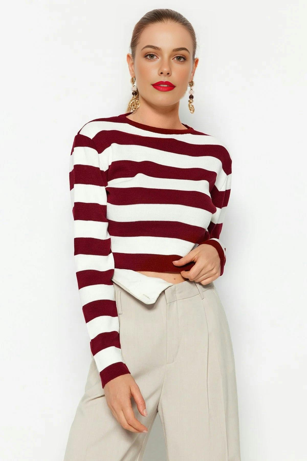 Wovcor Burgundy Crop Striped Knit Sweater - M