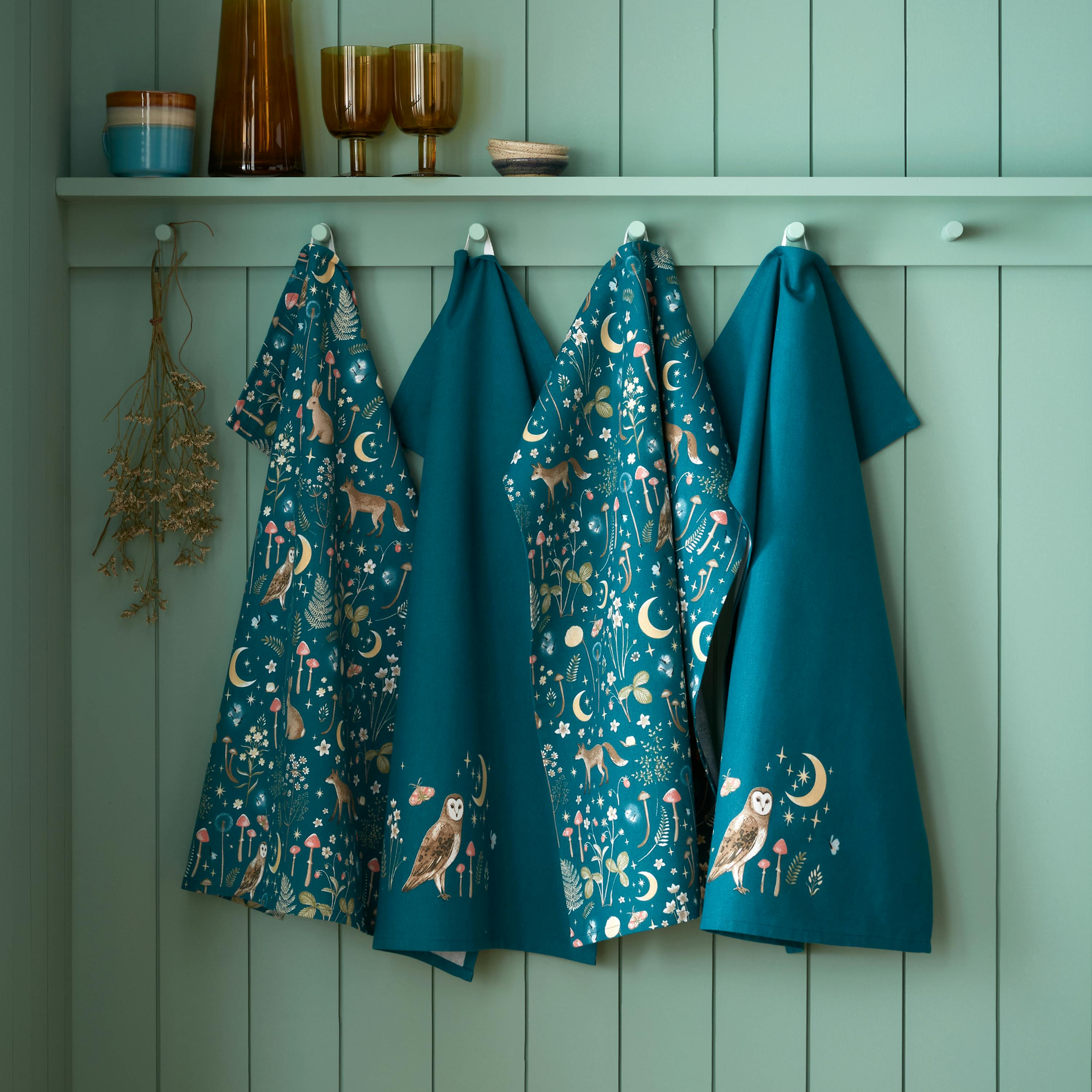 Catherine Lansfield Green Enchanted Twilight Animals Cotton Kitchen Tea Towel Pack Of 4