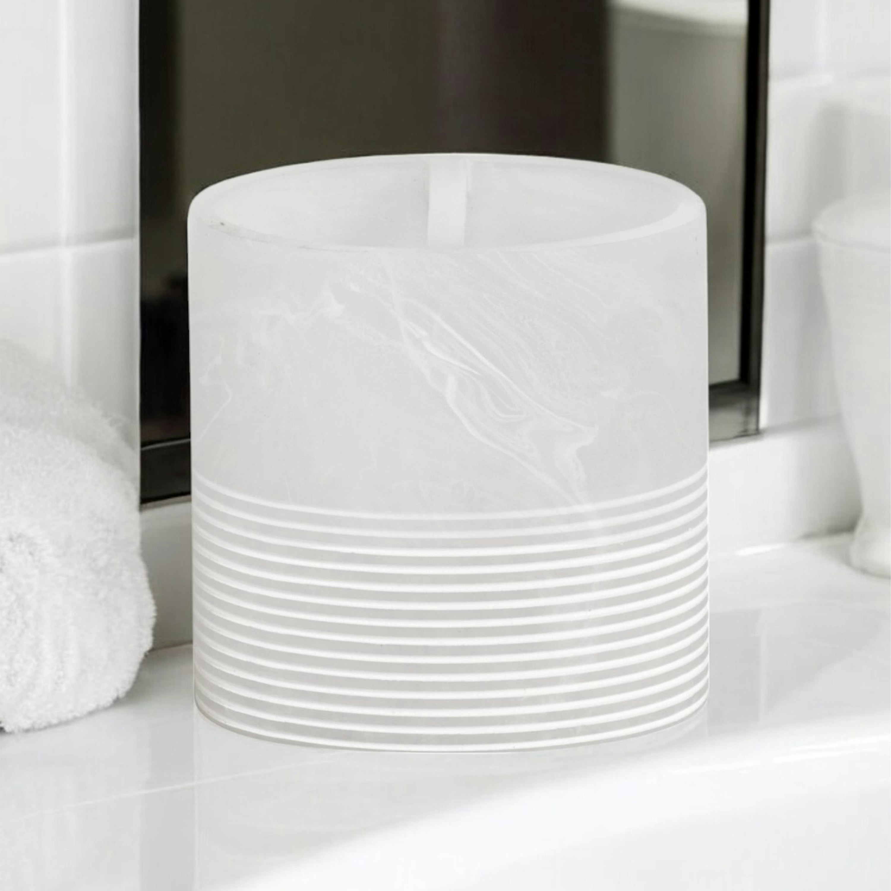 Rackhams Onyx/White Bianco Frost Striped Toothbrush Holder