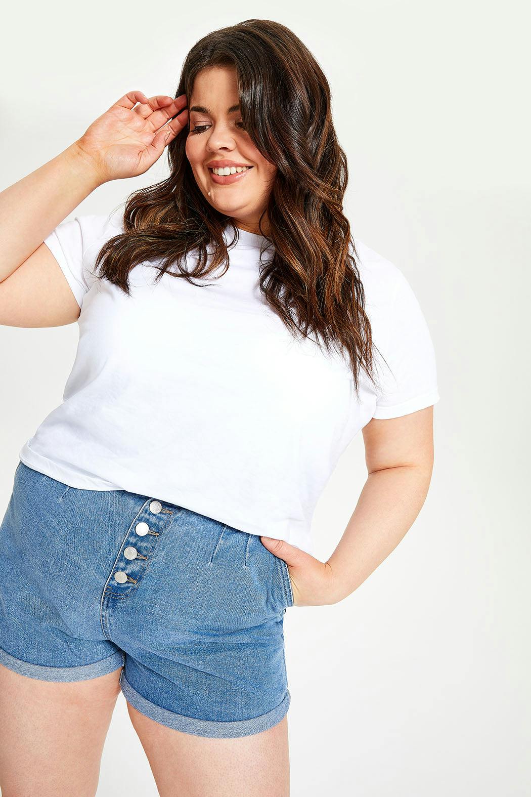 Urban Bliss Curve Virgo Button Front Short Mid Wash - 22