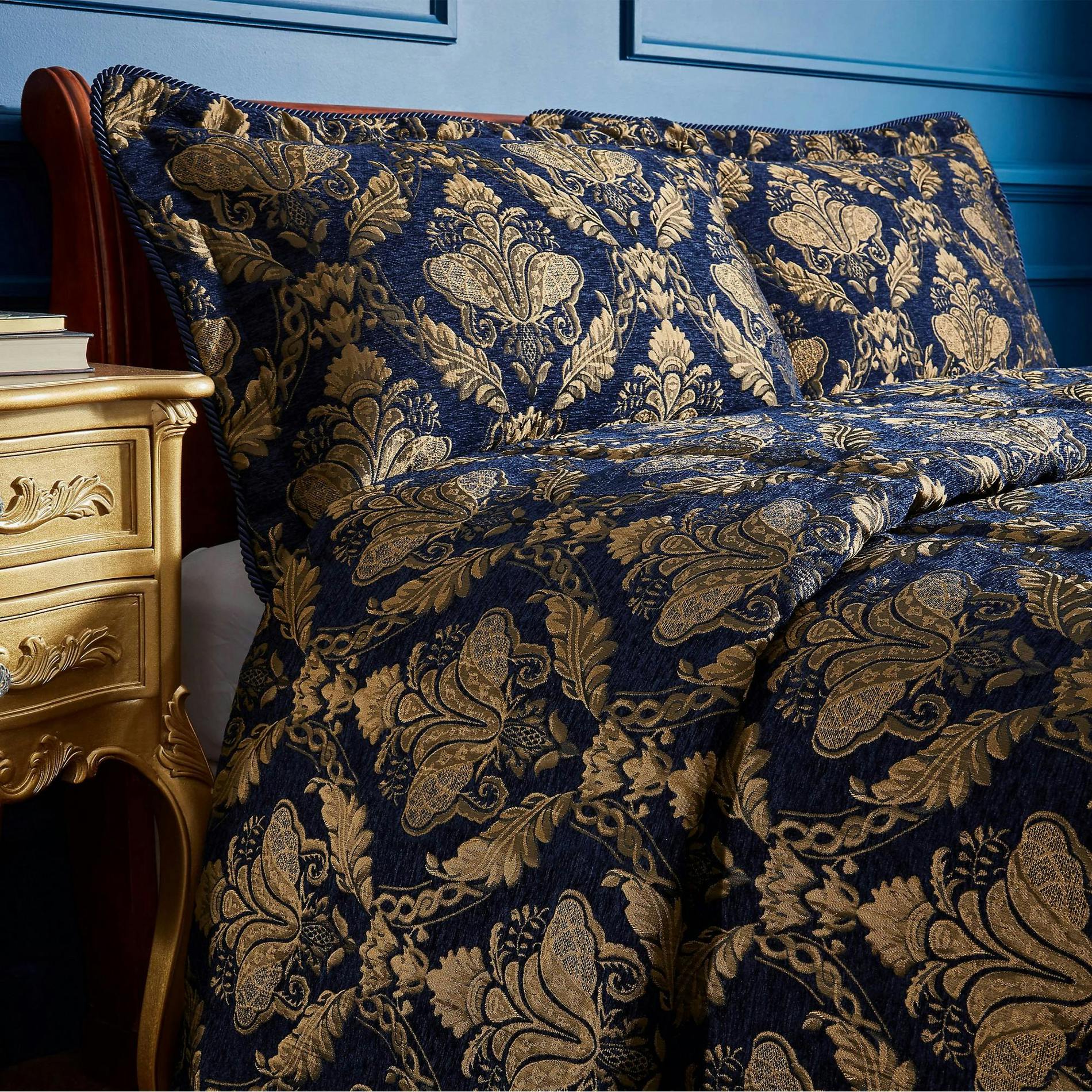 Rackhams Gold Shiraz Traditional Jacquard Pillow Sham - Navy/ - 65Cm X 65Cm - Navy/ - 100% Polyester