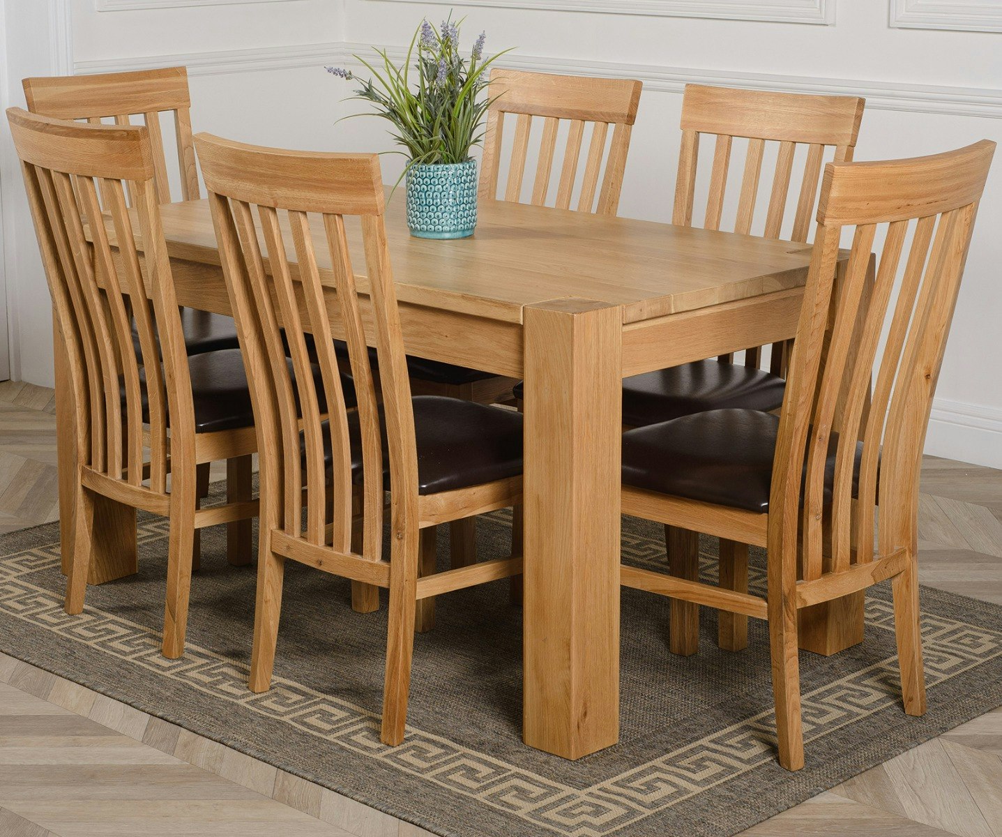 That's Furniture Light/Brown Kuba Medium Oak Dining Table With Harvard Oak Chairs - Natural Oak - 6 Chairs
