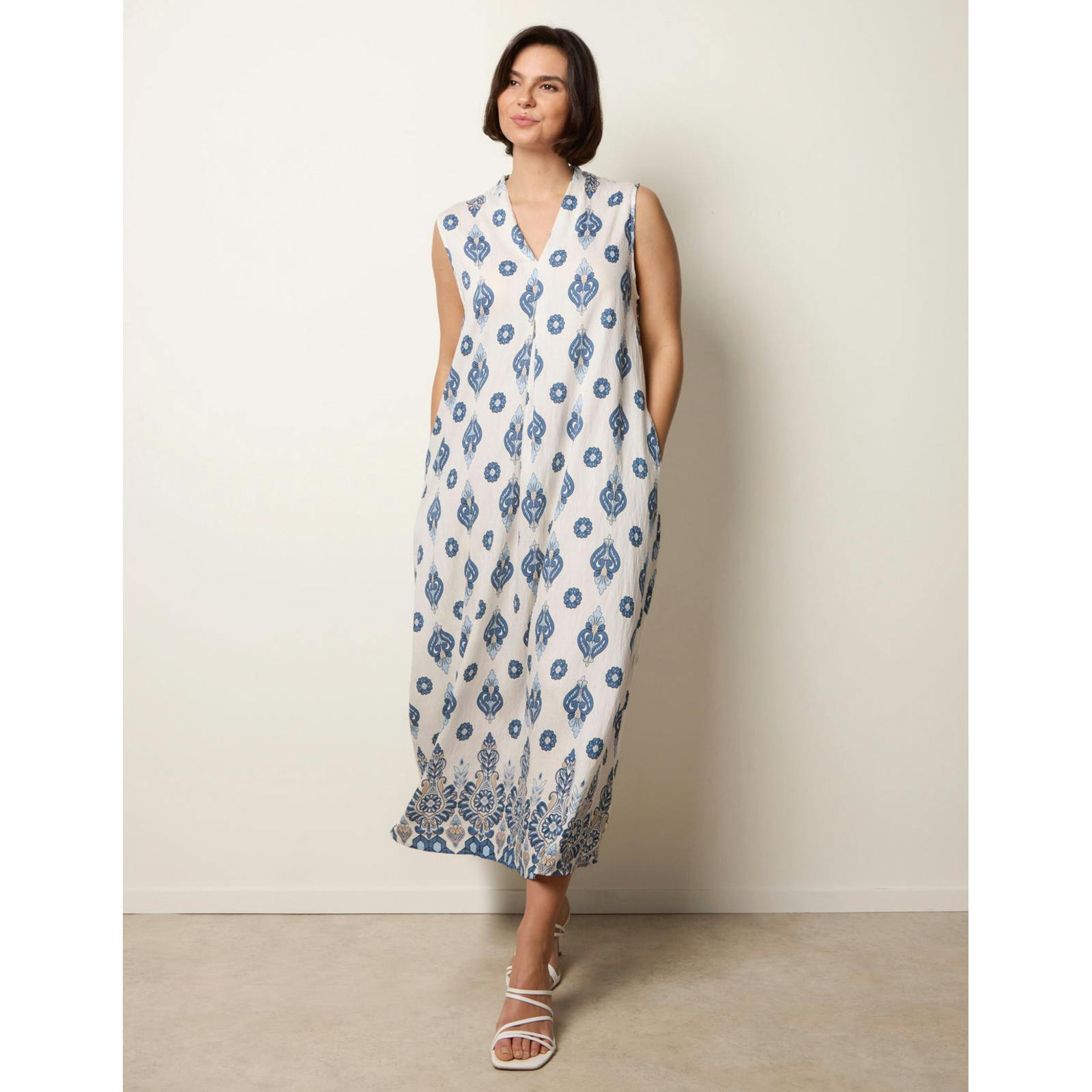 Blue Vanilla Floral Print A Line Dress - M-L - Navy
