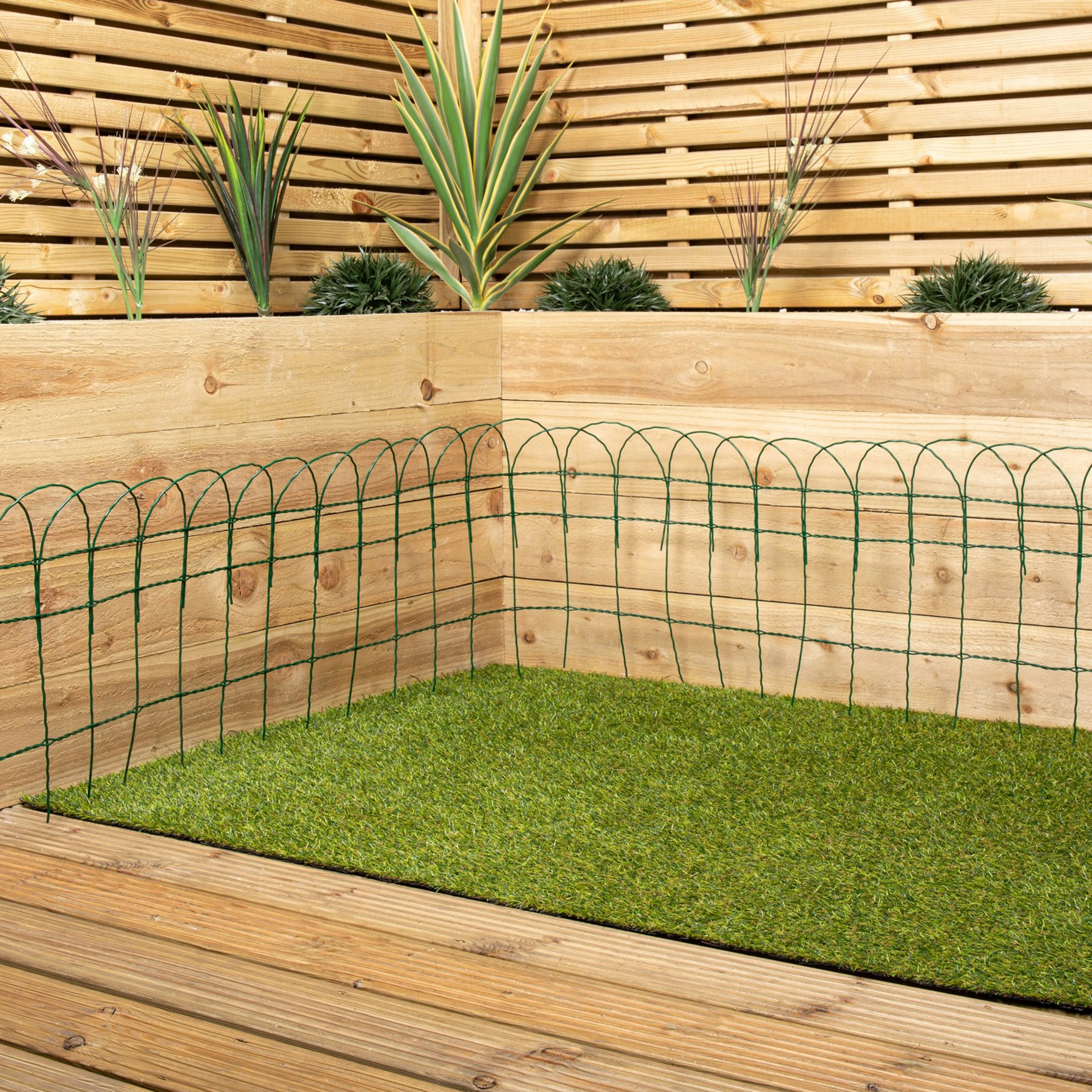 Rackhams Green 10M X 40Cm Pvc Coated Metal Garden Patio Border Fencing