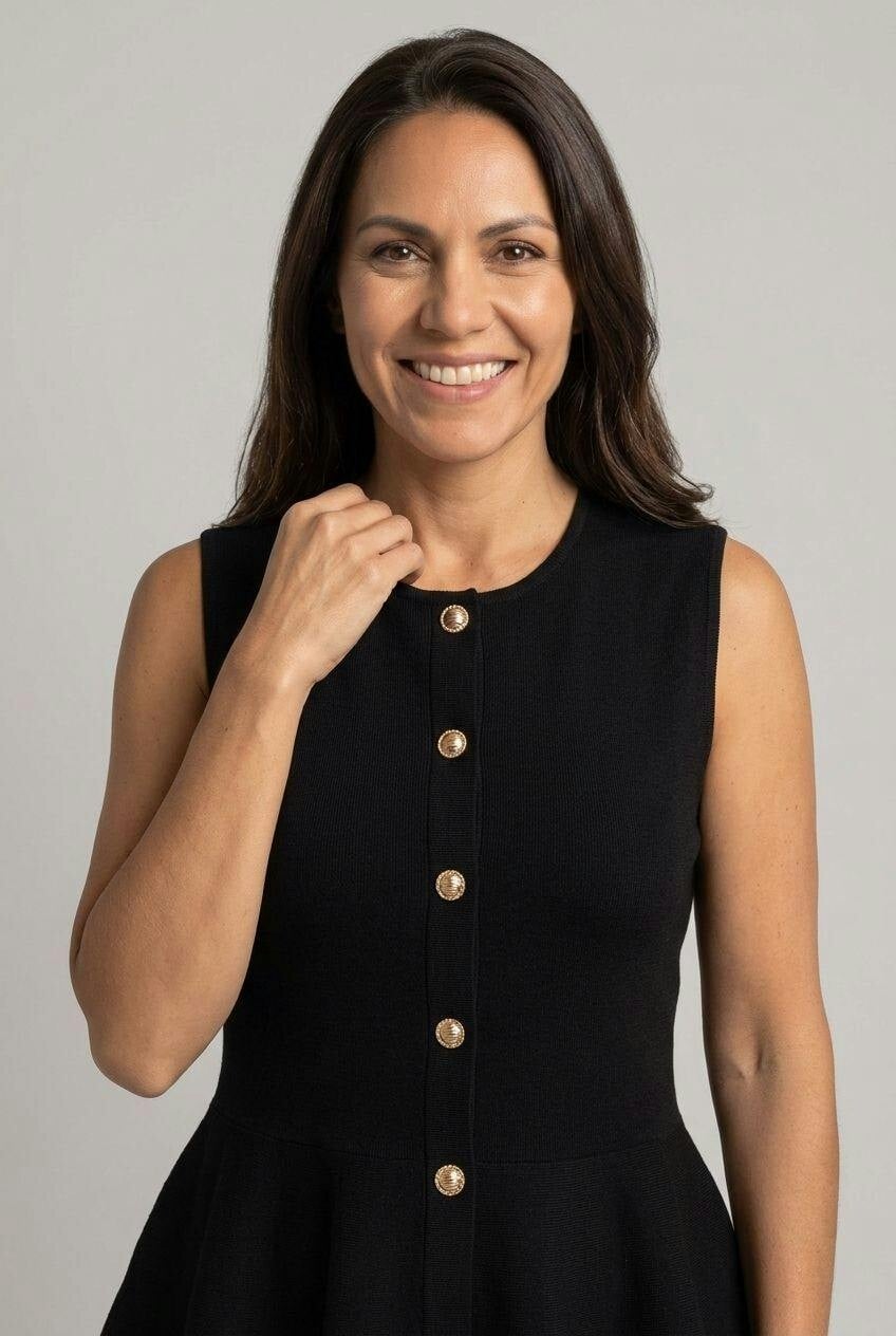 Izabel London Black Sleeveless Button Front Peplum Top - 8