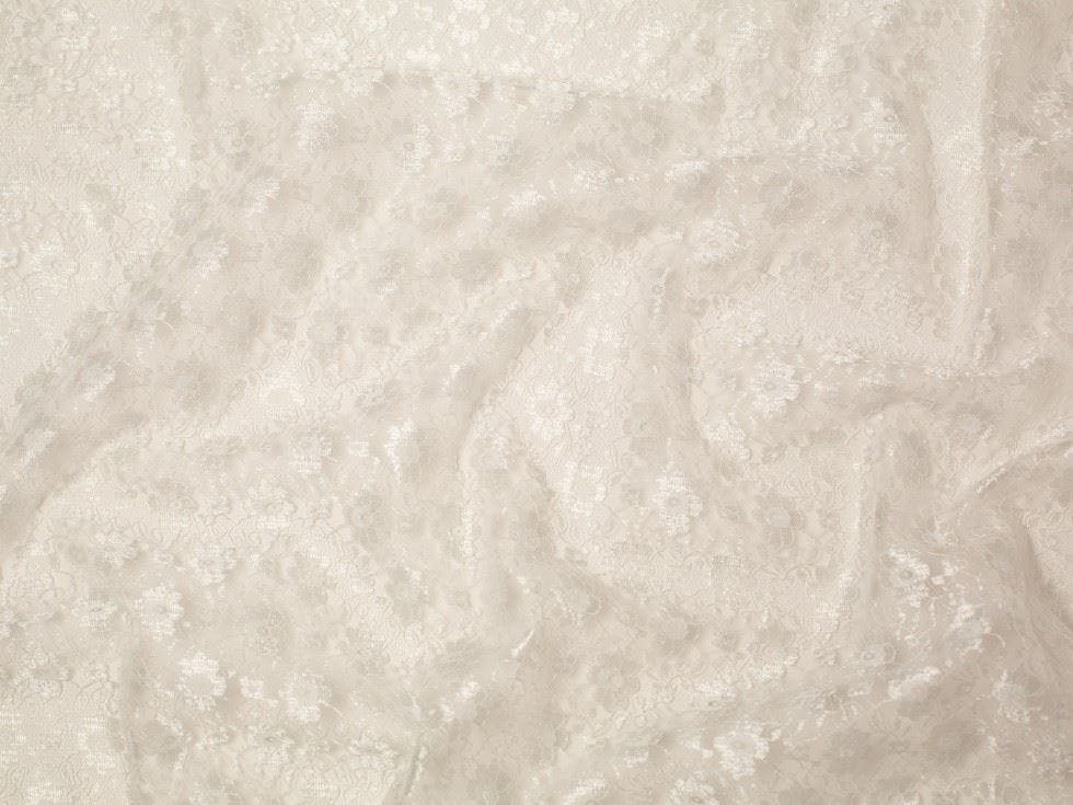 Minerva Core Range Ivory Minerva Delicate Lace Fabric - Flowers Design Dressmaking Fabric, 112.5 Cm / 45" Wide - Per Metre