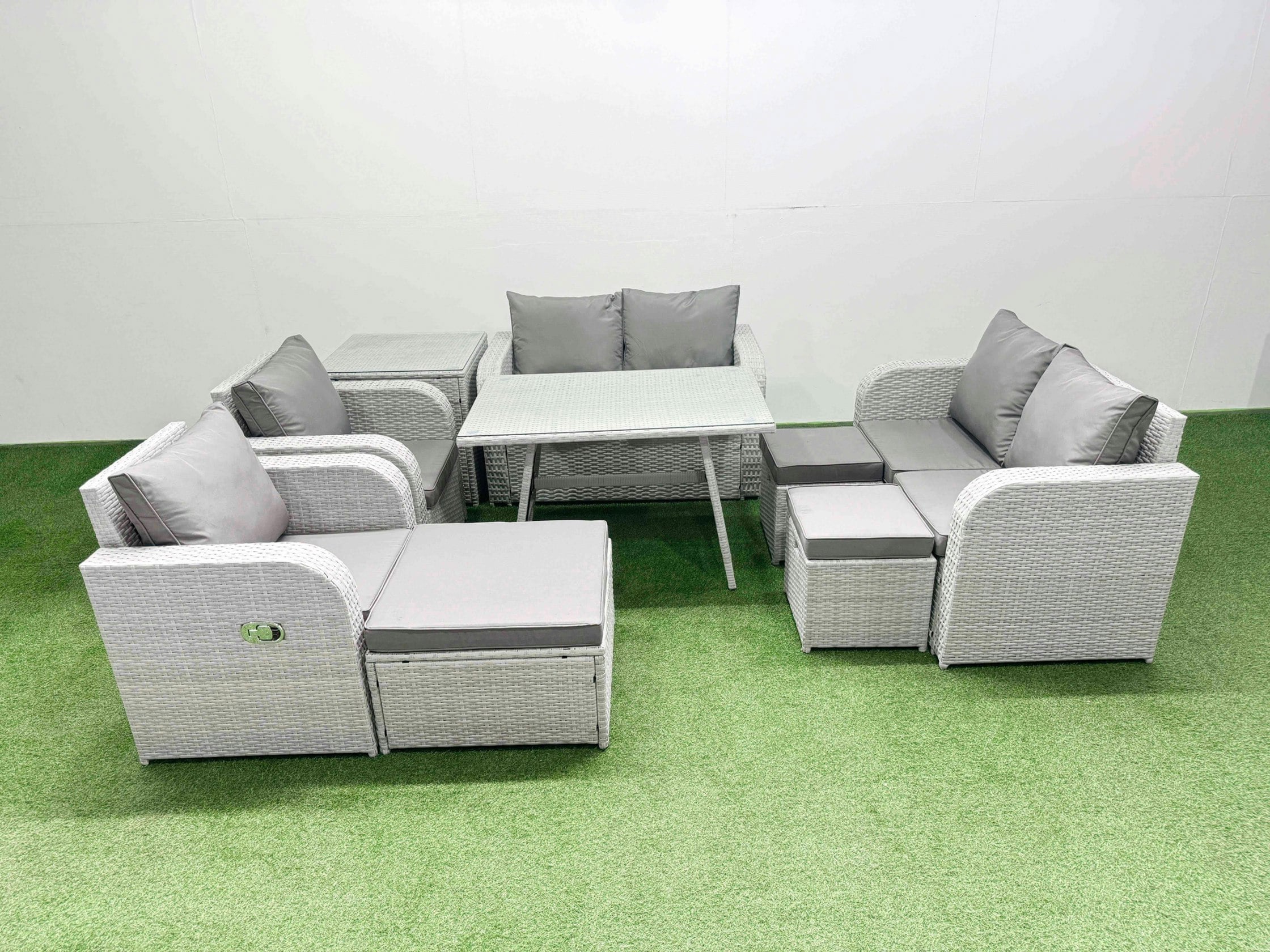 Fimous Light/Grey 9 Seater Rattan Garden Furniture Set Outdoor Love Sofa Set With Rectangular Dining Table Side Table 3 Footstools