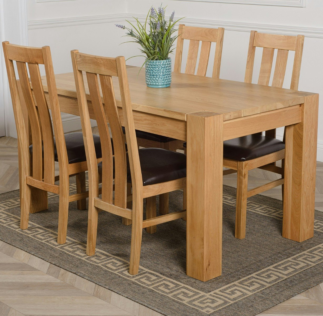 That's Furniture Brown/Grain Kuba Oak Dining Table With Princeton Oak Chairs - Natural Oak - 4 Chairs Medium