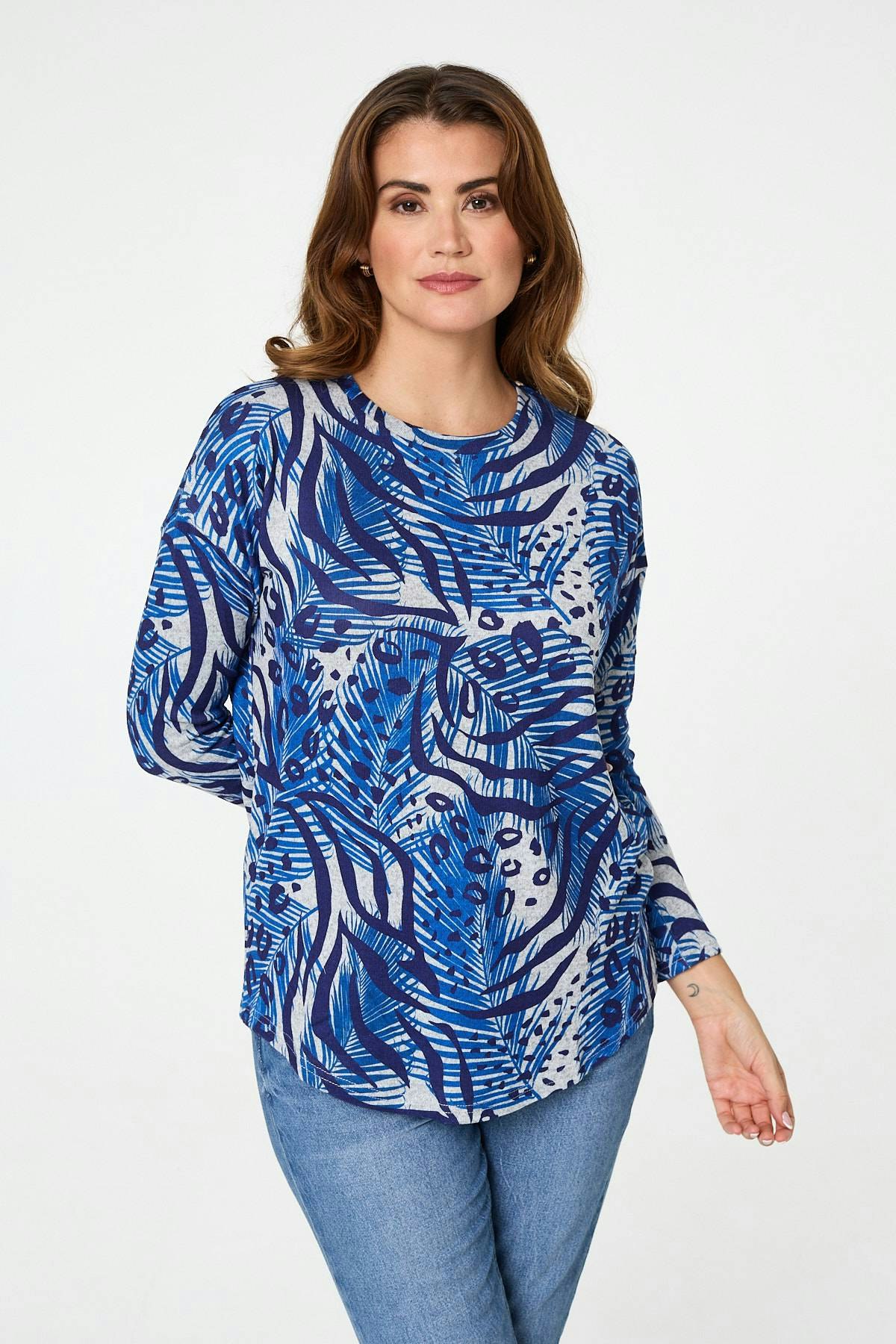 Izabel London Blue Animal Print Long Sleeve Curve Hem Top - 8