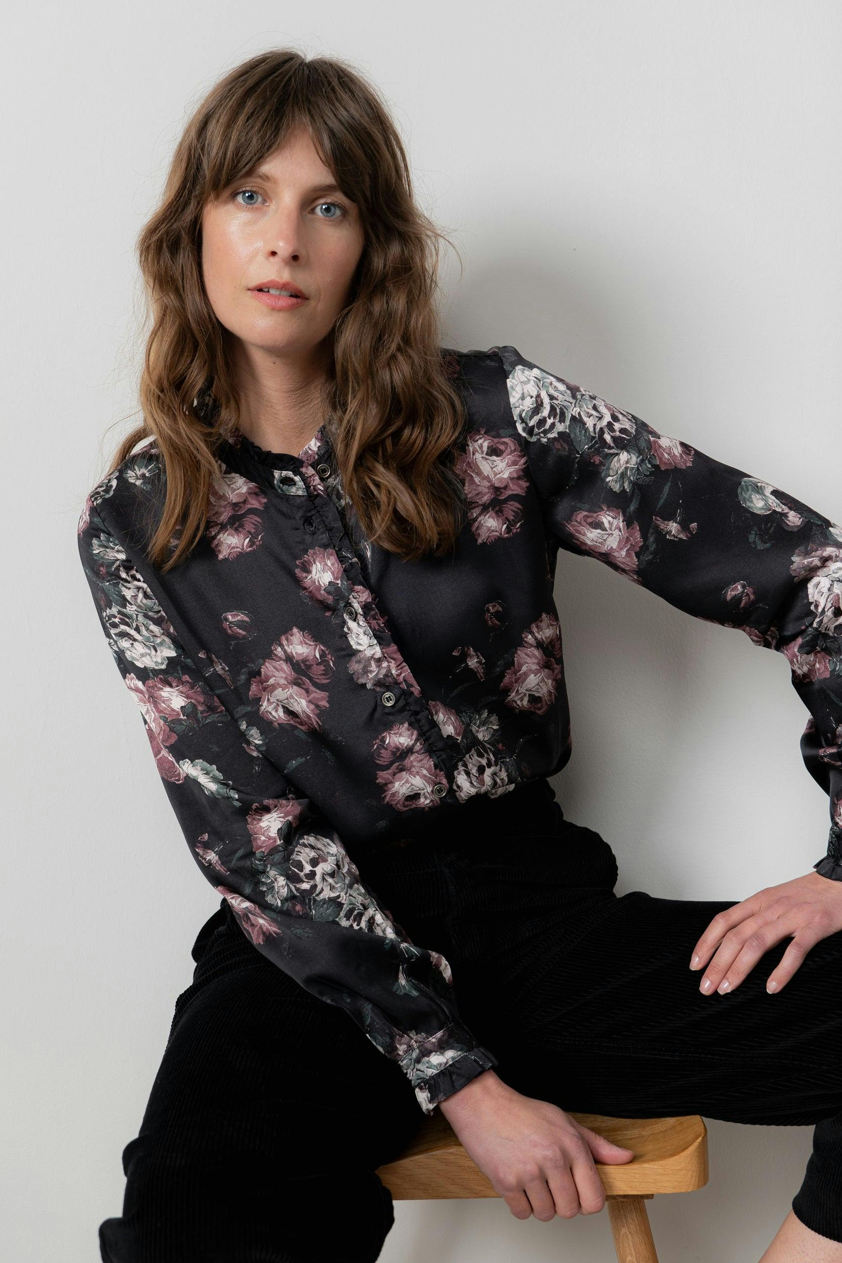 Lily & Me Black Rachel Frill Satin Floral Blouse - 18