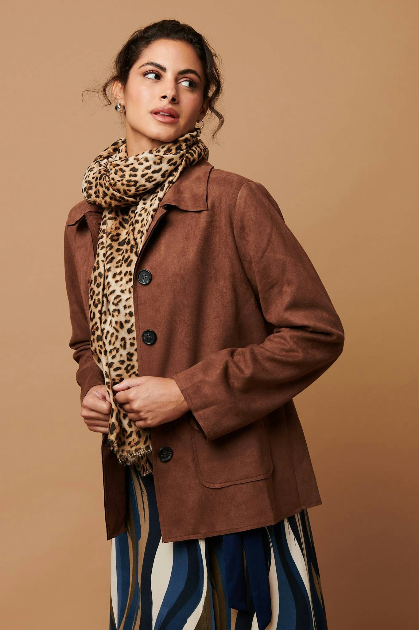 Izabel London Women's Brown Faux Suede Button Front Shirt Jacket - 8