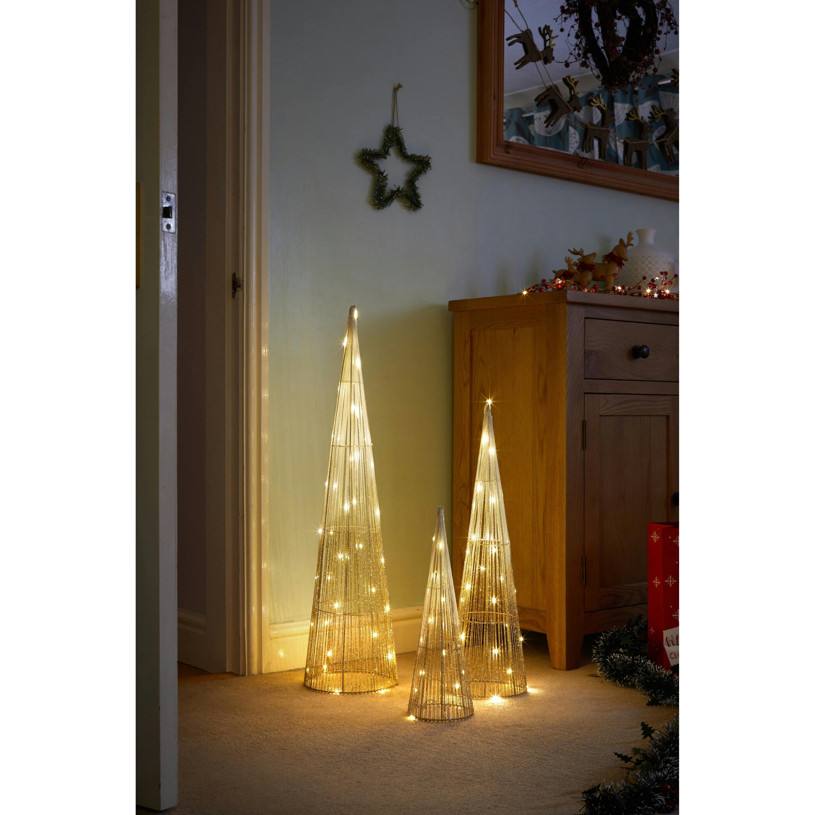 Mysmartbuy Gold Sparkly Treebelisk Set Of 3 - One Size