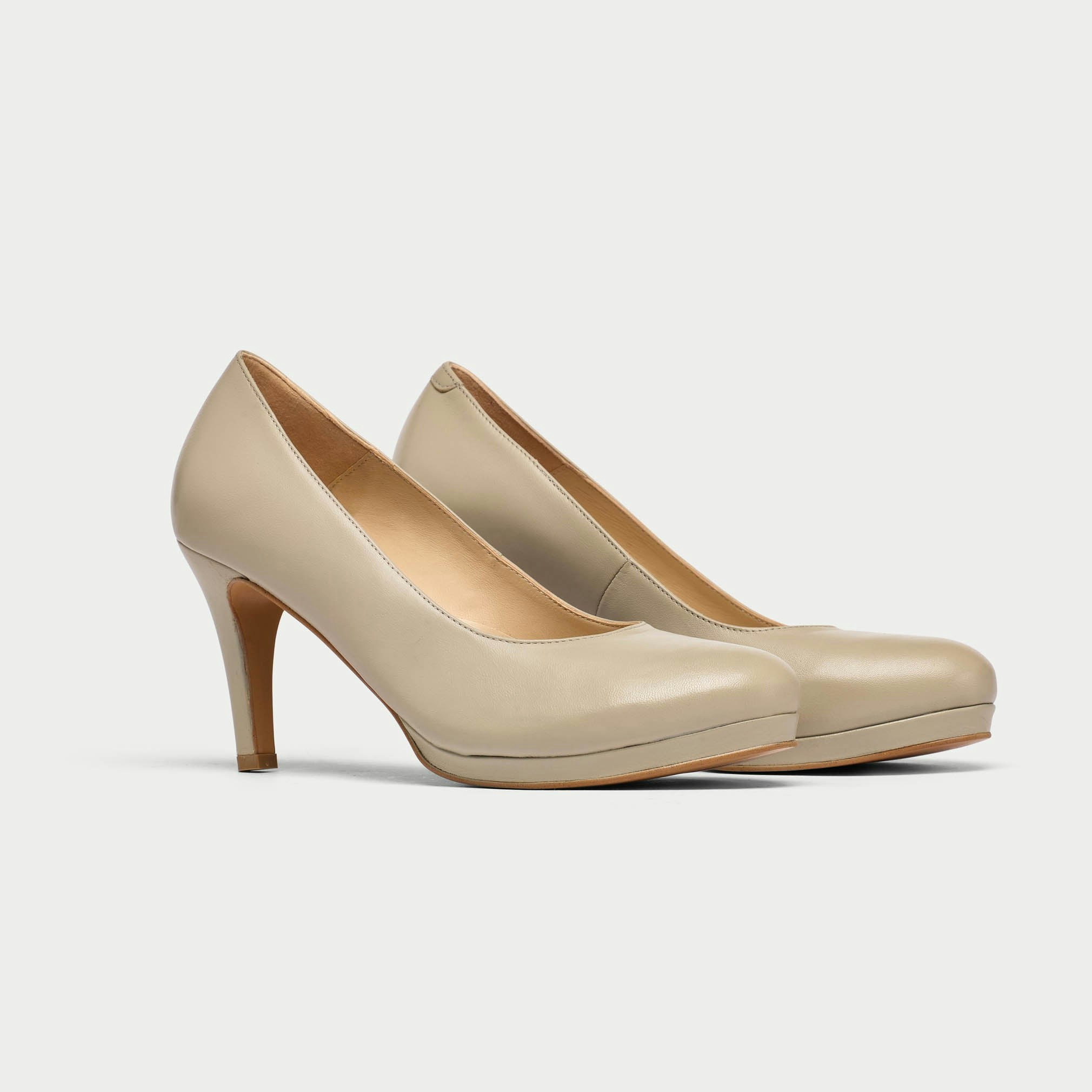 Calla Sophia Court Shoes Heel For Bunions & Wide Feet - Off Neutral Leather - Uk 8.5 / Eu 41.5
