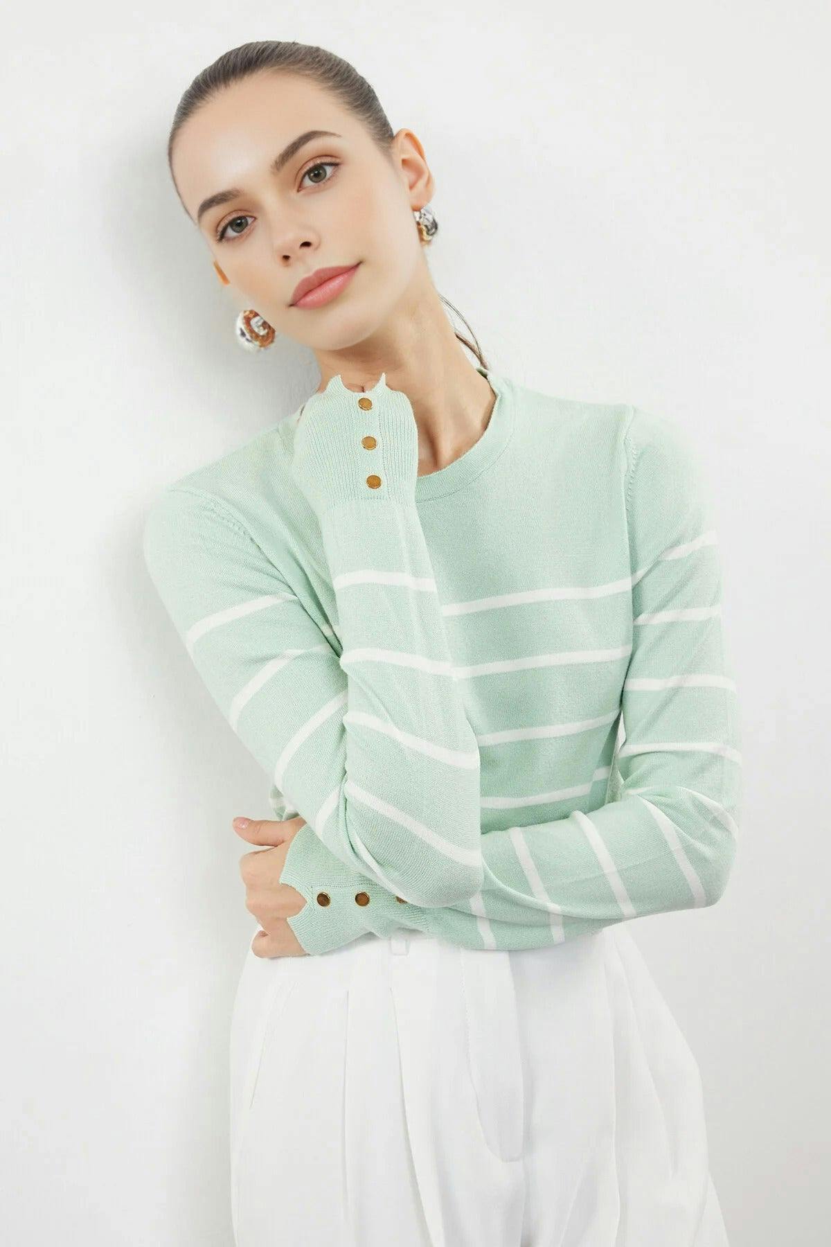 Wovcor Crew Neck Striped Knit Sweater - Mint - S