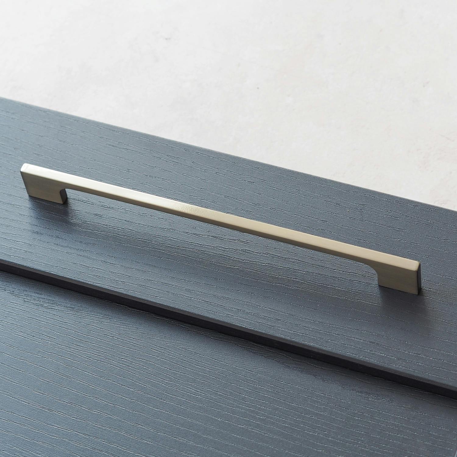 Handle & Home Brushed Nickel Slim Pull Handles - 224Mm Handle