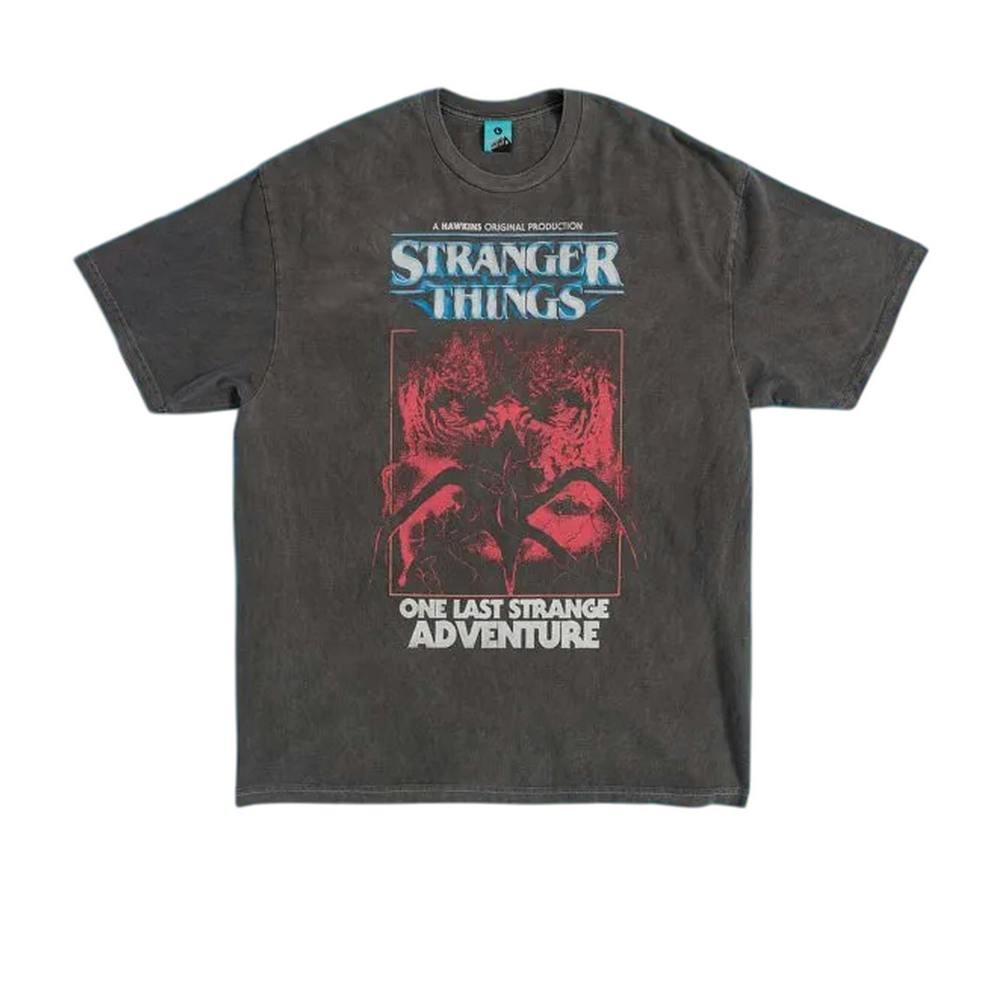 Stranger Things Unisex Black Adult One Last Strange Adventure Vintage Wash T-Shirt - 4XL