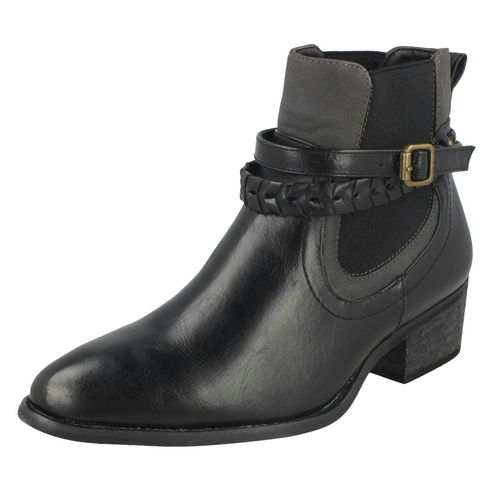 Down To Earth Women's Black Heeled Ankle Boots - Uk 8
