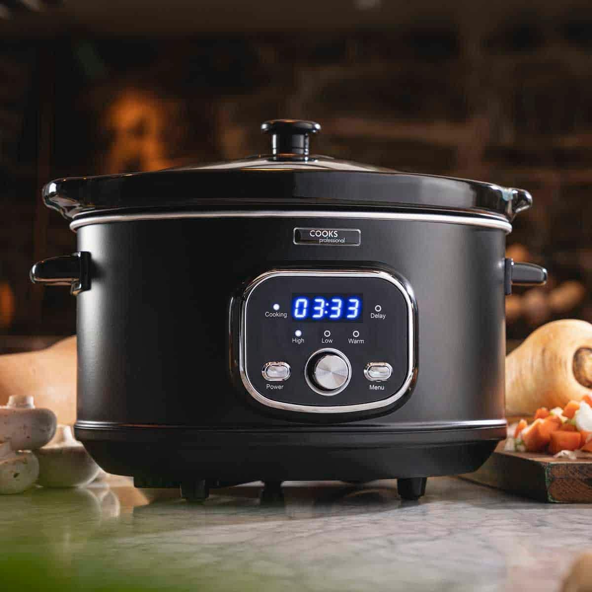 Cooks Professional 3.5L Digital Slow Cooker - Black - Image 4