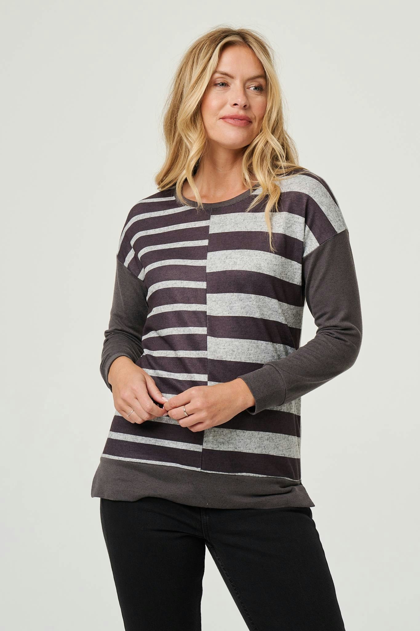 Izabel London Grey Geo Print Drop Shoulder Sweatshirt - 10