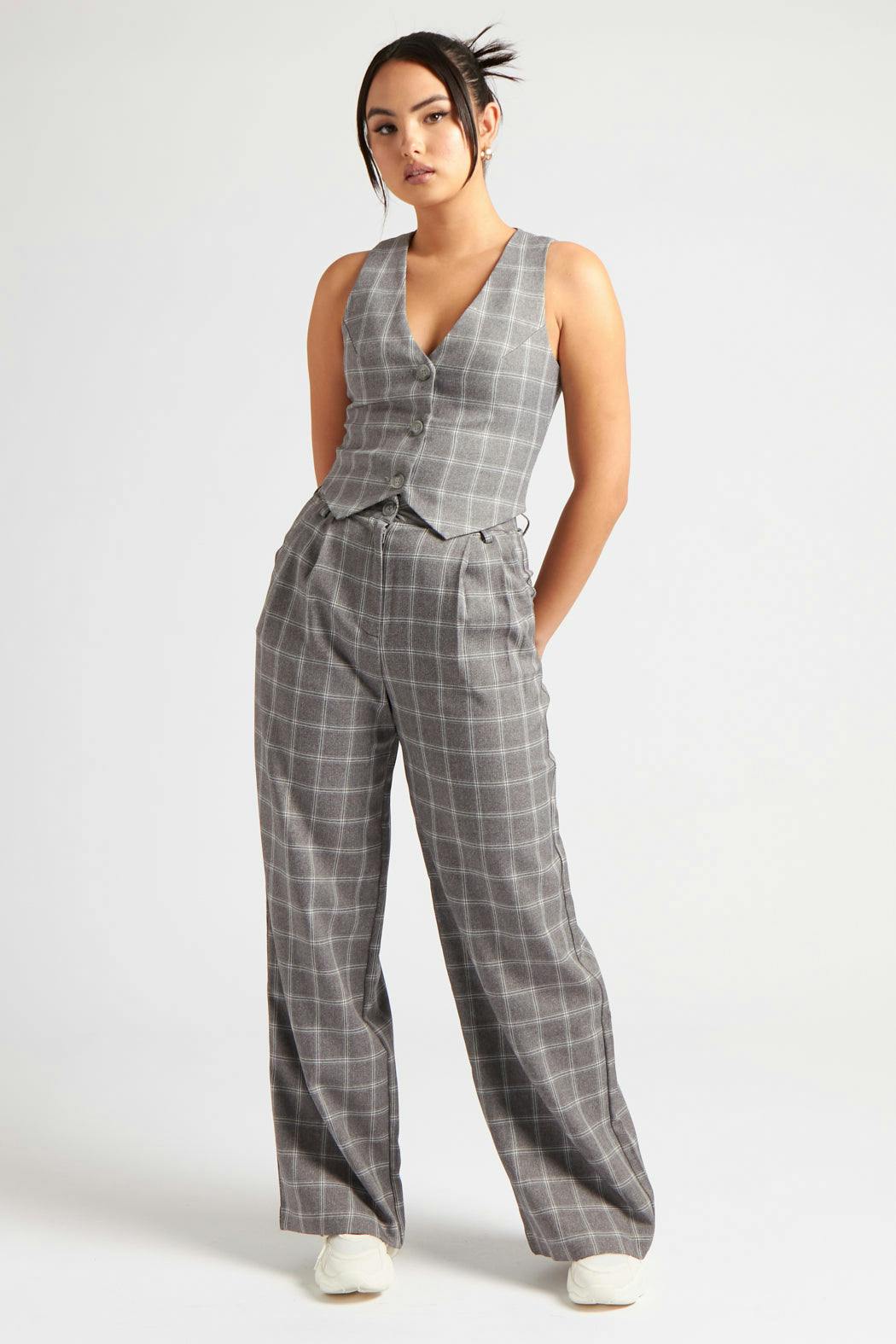 Urban Bliss Checkered Wide Leg Trousers - 8
