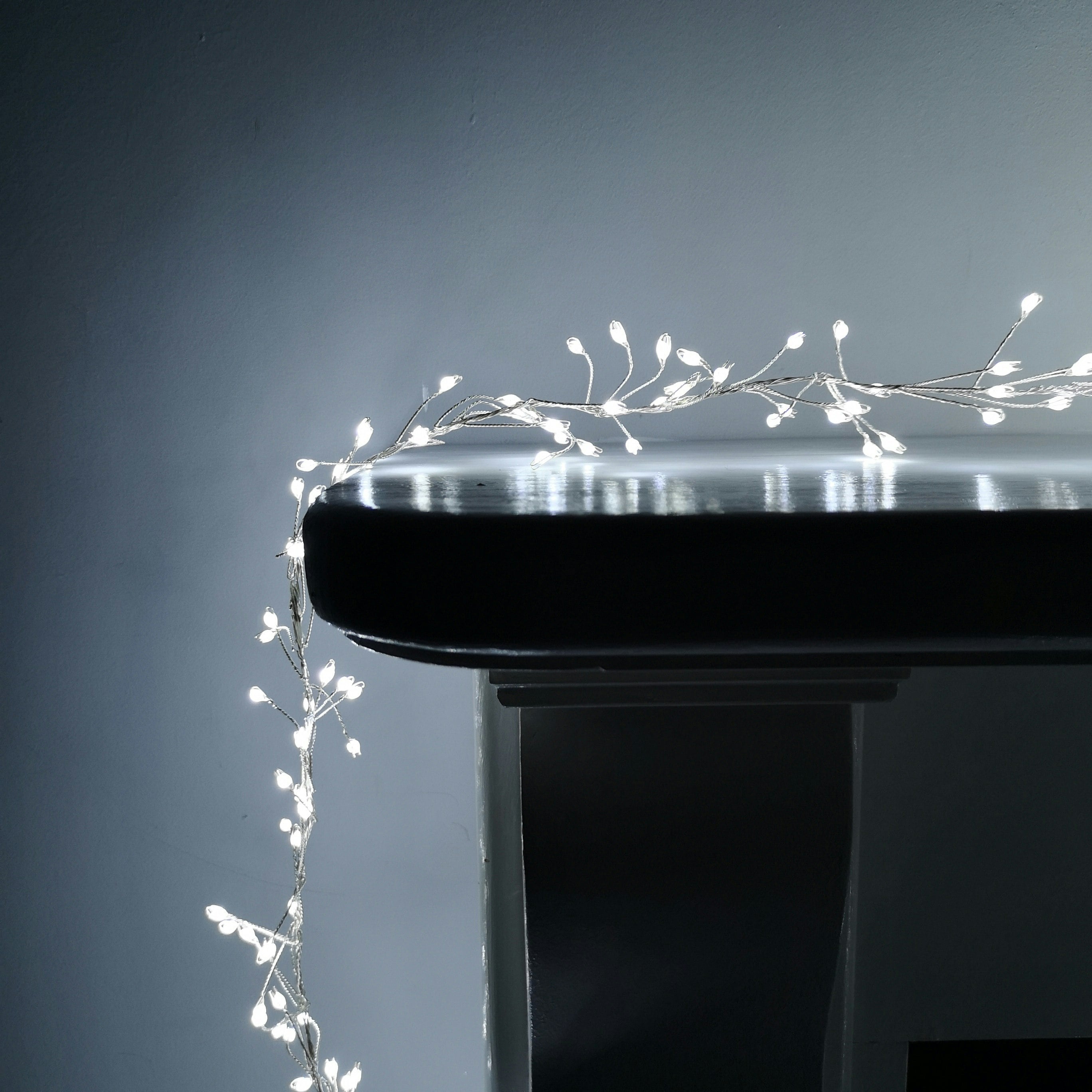 Samuel Alexander 800 Led Cluster Christmas Lights - Cool White - 5.5m - Image 2