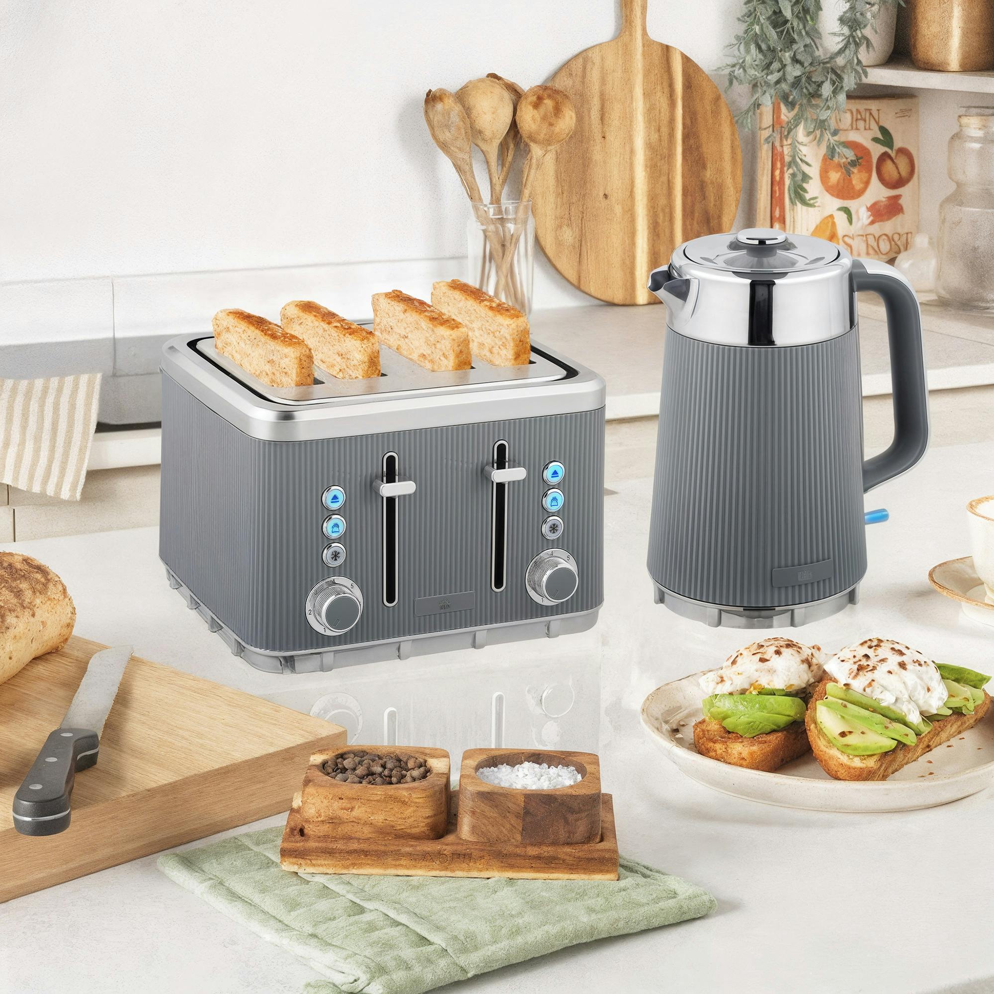 Homcom Black/Grey 1.7L 3000W Rapid Boil Kettle And 4 Slice Toaster Set Crumb Tray