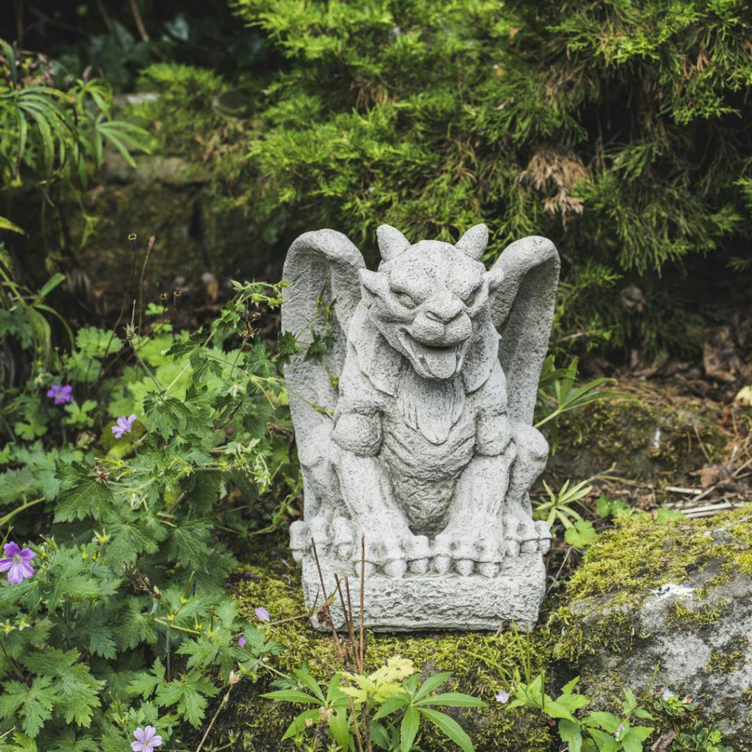 Osn Stone Cast Winged Gargoyle