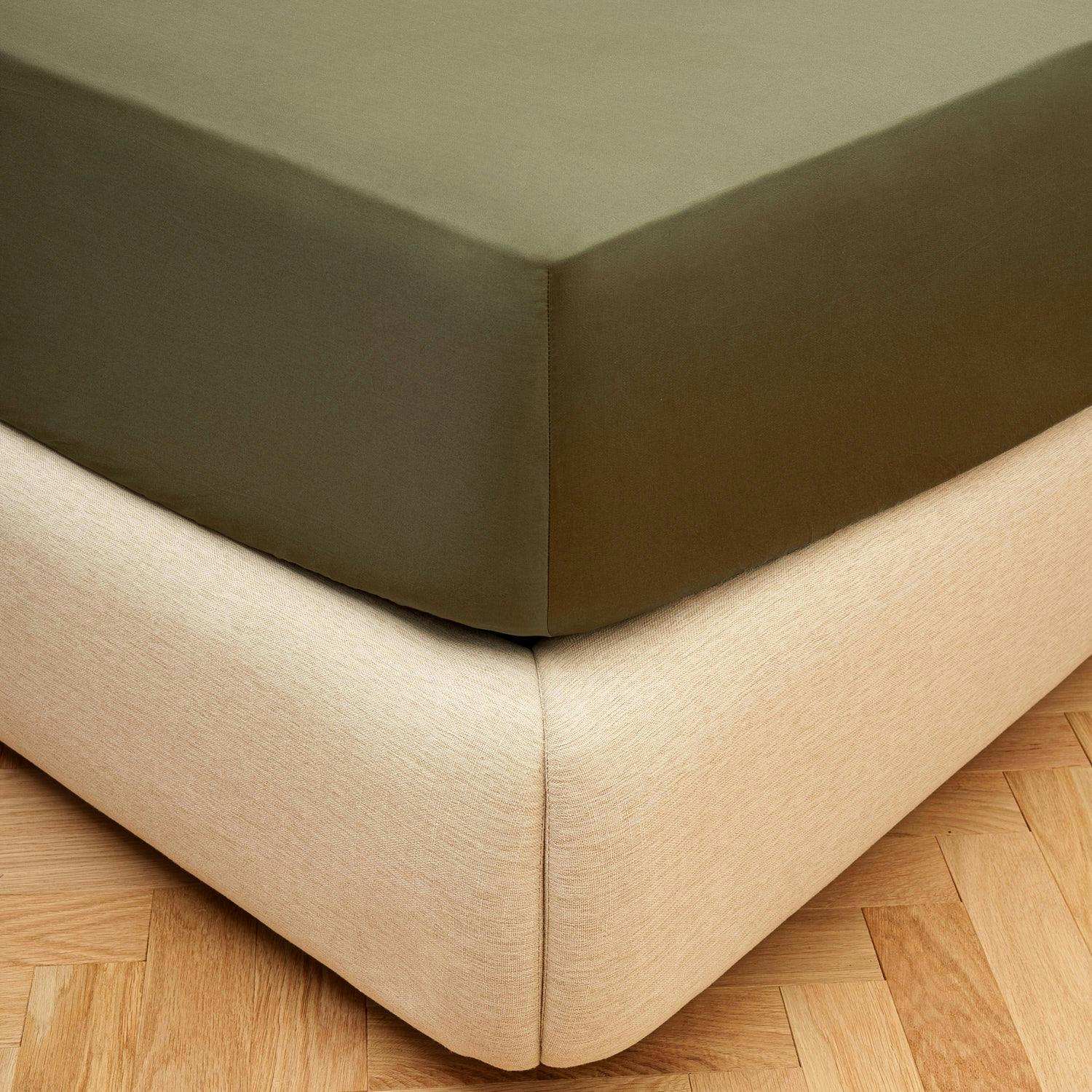 Bedable Green Sateen Fitted Sheet - King