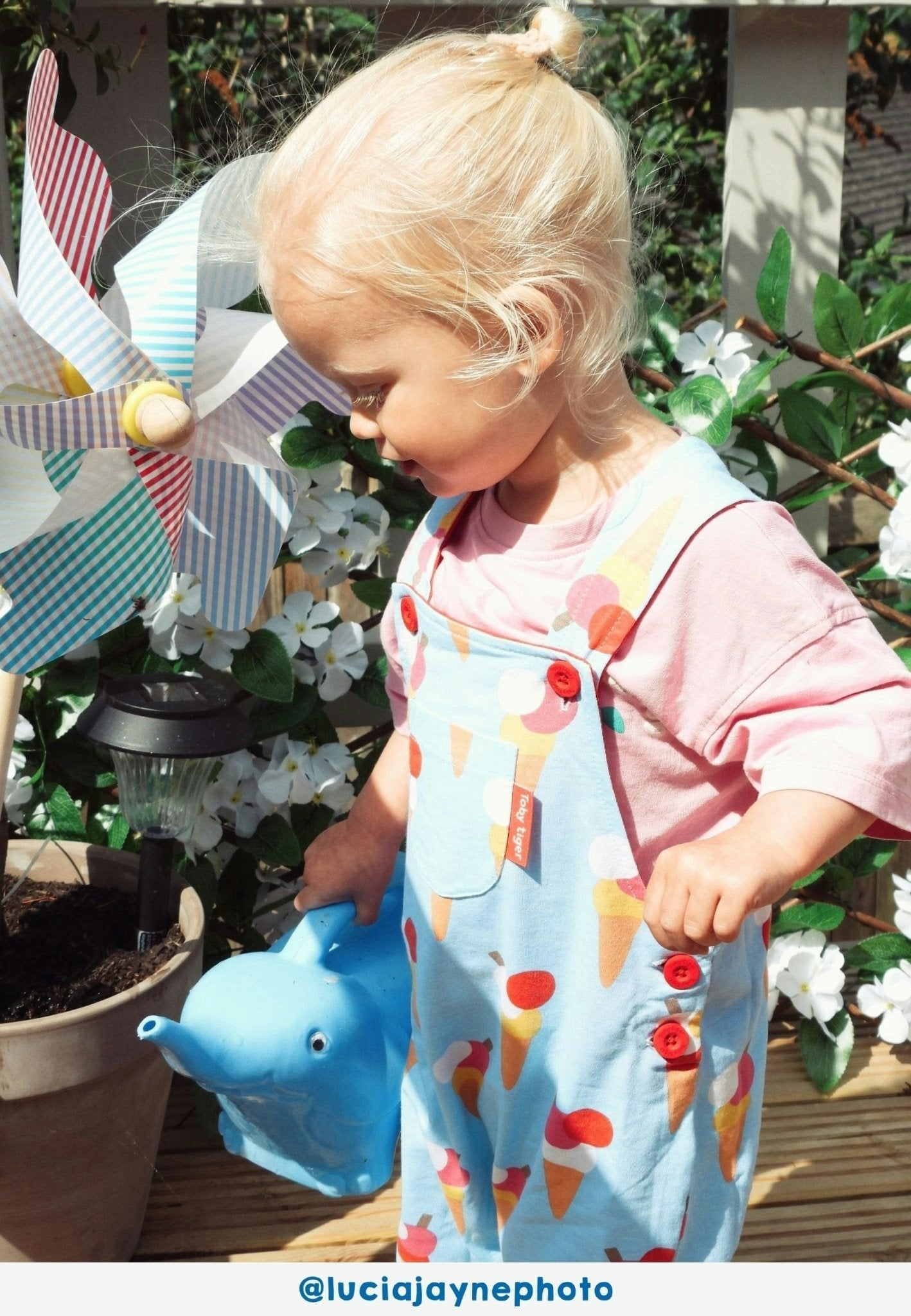 Toby Tiger Cream Organic Ice Cones Print Dungaree Shorts - 12-18M / 86Cm