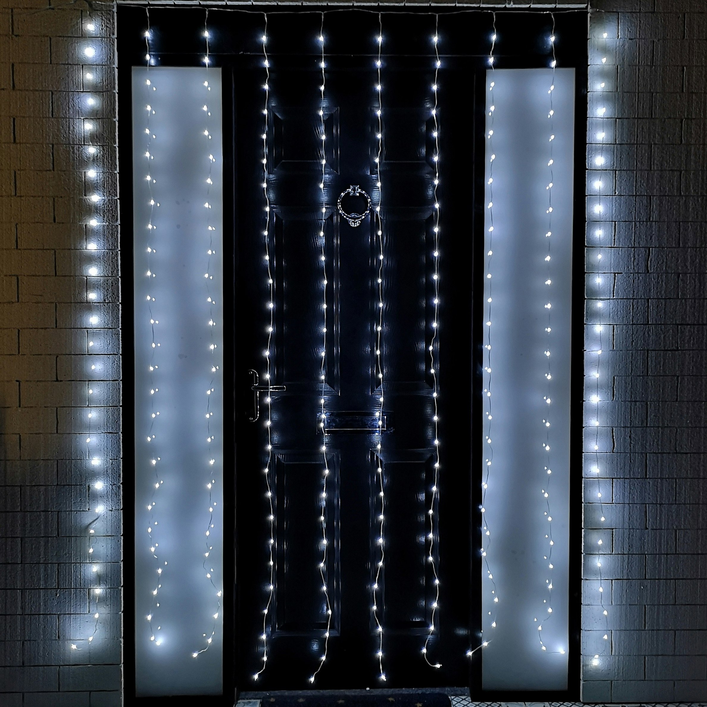 Samuel Alexander Unisex White 2.1M 300 Led Indoor Outdoor Party Curtain Christmas Lights In Cool - Image 3