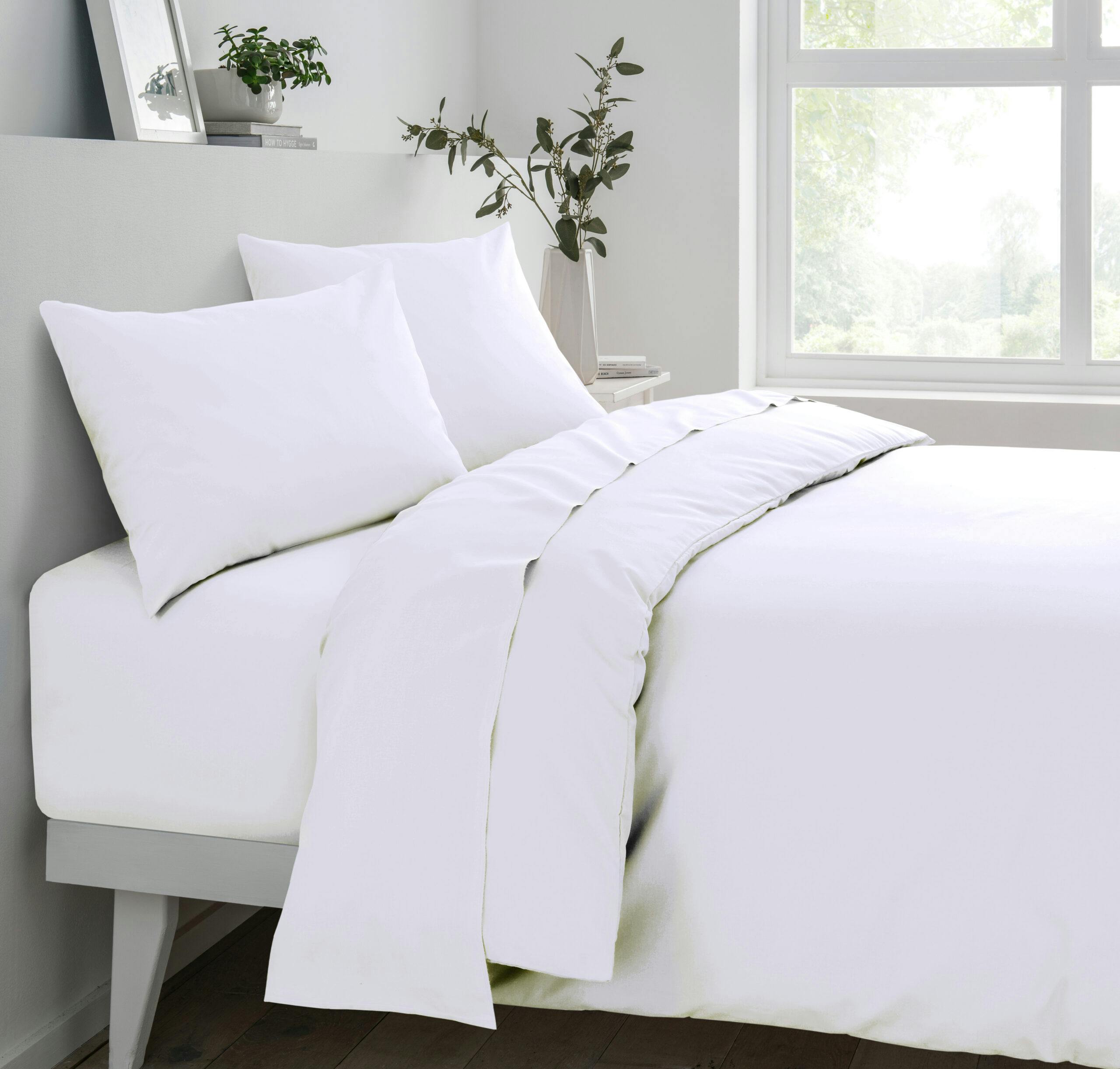 Smart Living White Deluxe Fitted Bedsheet Or Pillowcase - Pillowcase (48Cm X 74Cm)