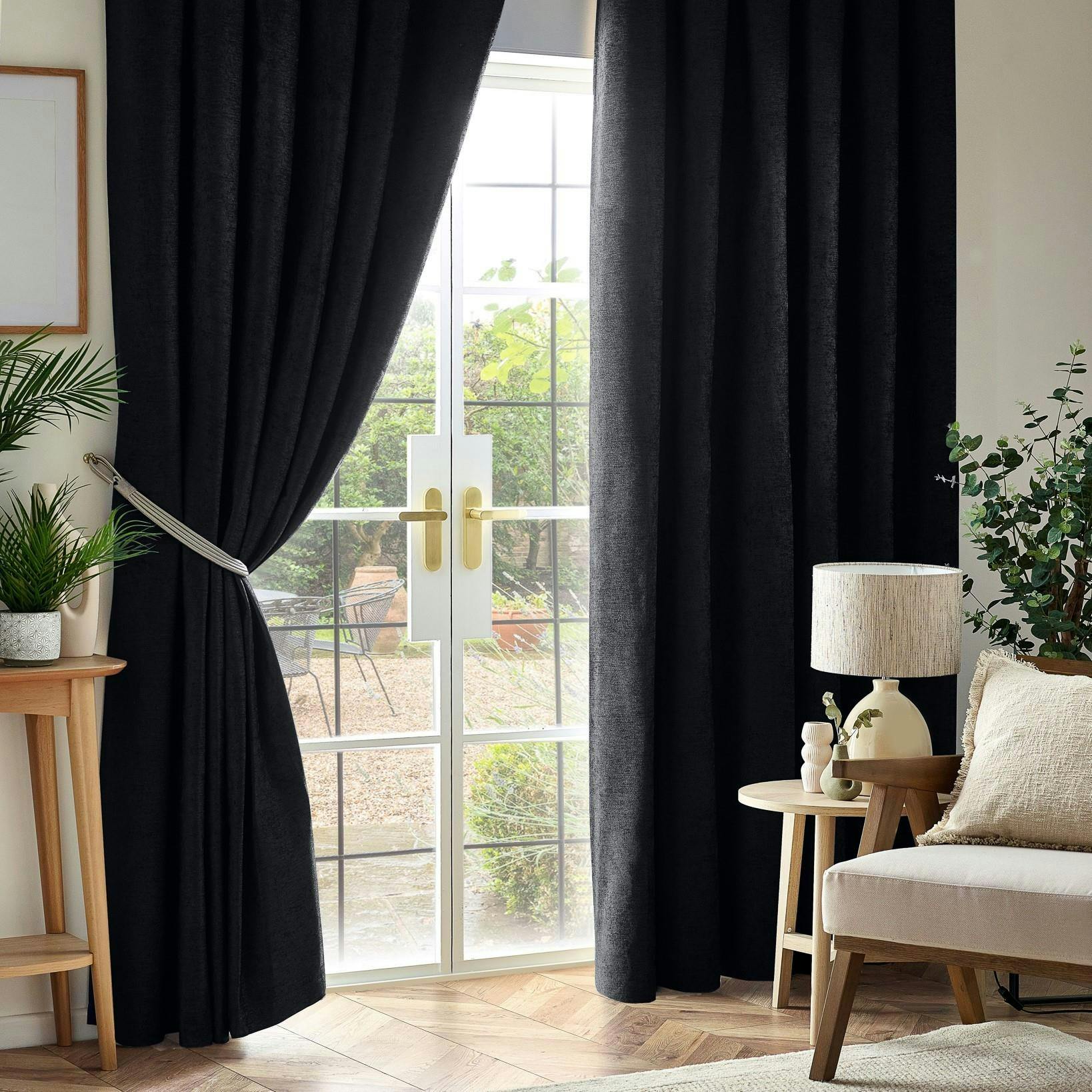 Luxury Living Light/Black Chenille Blackout Pencil Pleat Top Curtains - 117Cm Width X 137Cm Drop