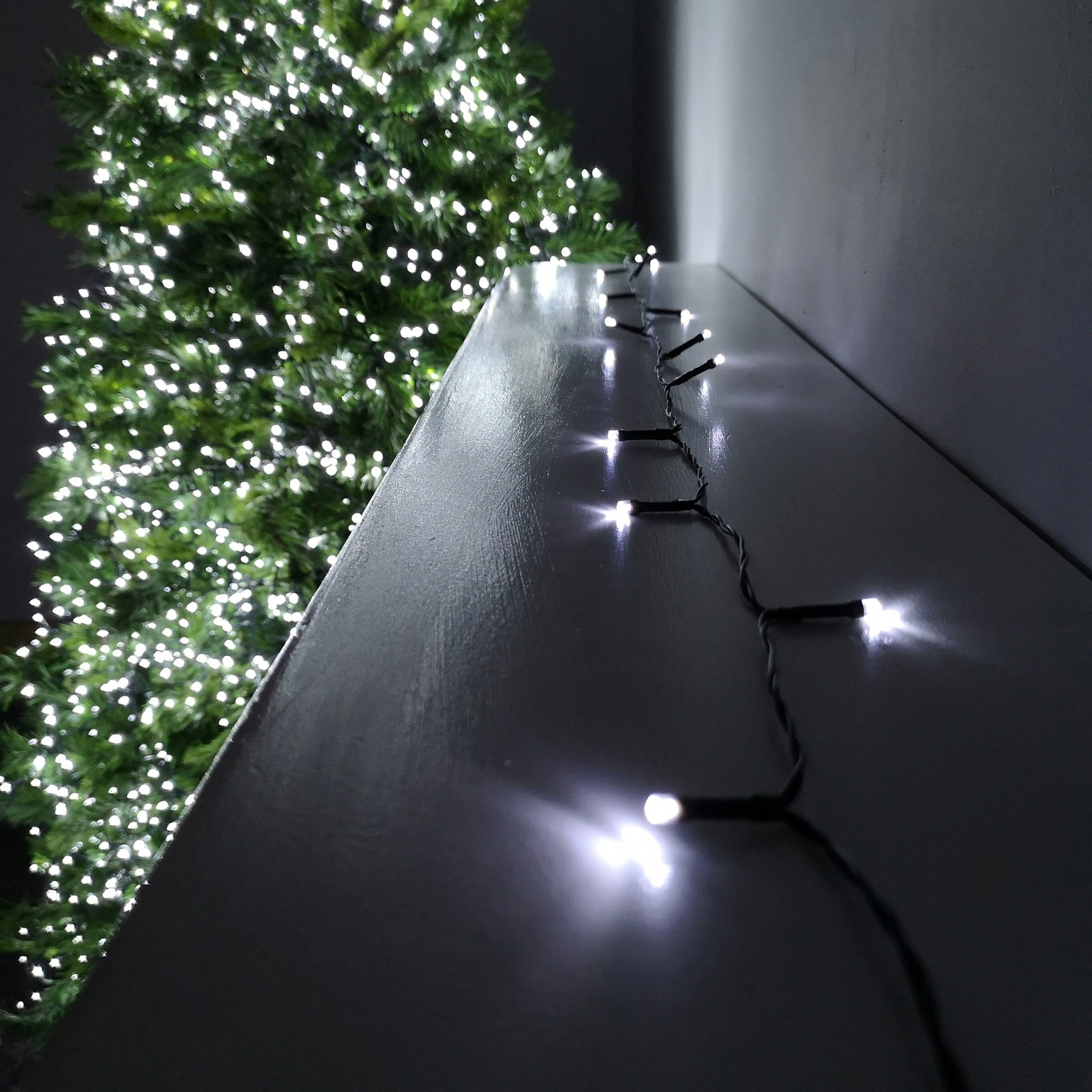Samuel Alexander White 400 Led Premier Christmas Indoor Outdoor Multi Function Battery Operated String Lights With Timer In Cool 40M