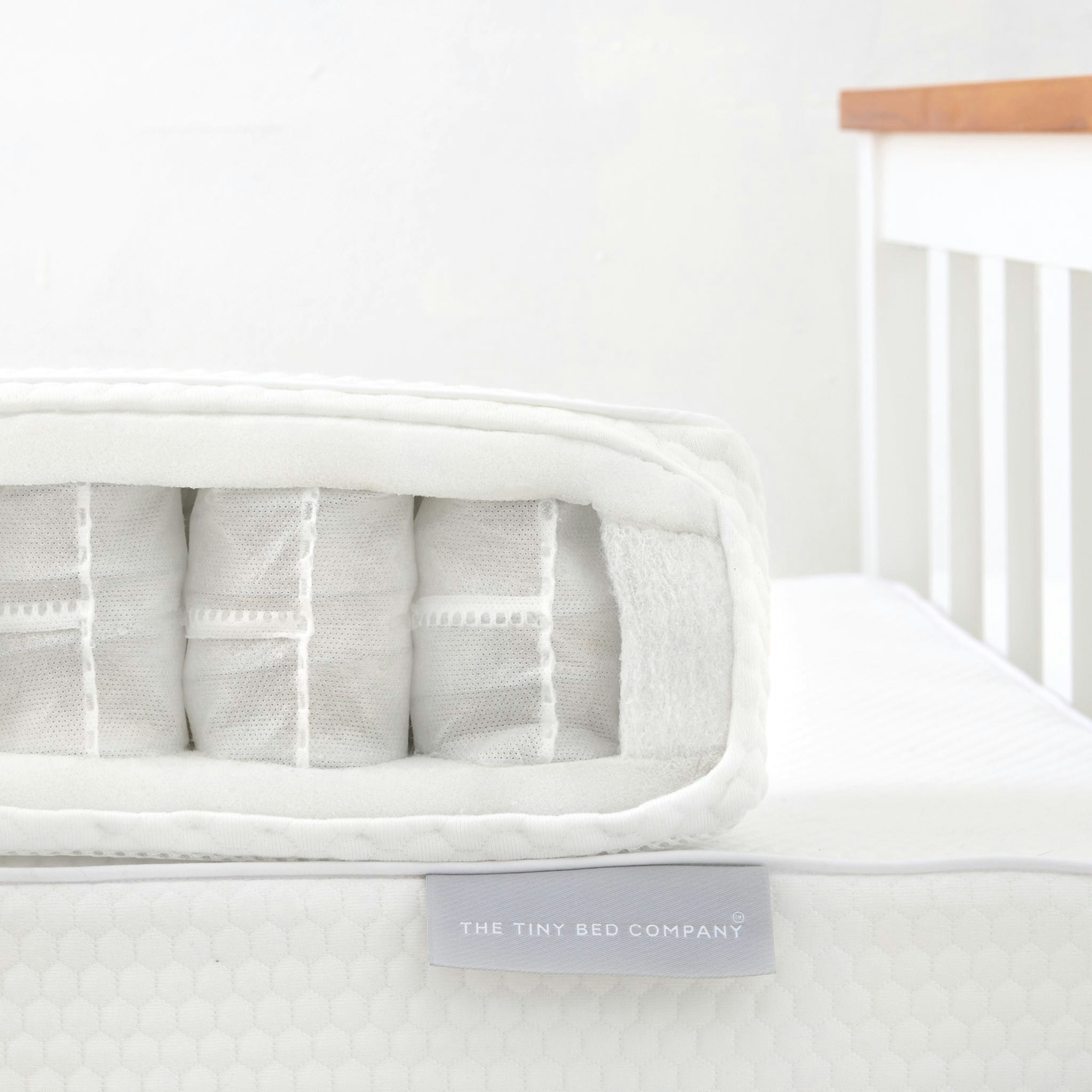The Tiny Bed Company White Tiny Dreamer Plus™ - Luxury Pocket Sprung Junior Single Bed Mattress (190 X 90Cm) - Mattress Only
